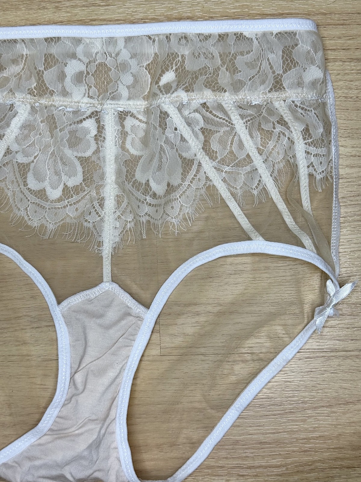 VTG Sheer Light Polyester Granny Panties Nylon Floral Lace Sissy Brief W. 28-30″
