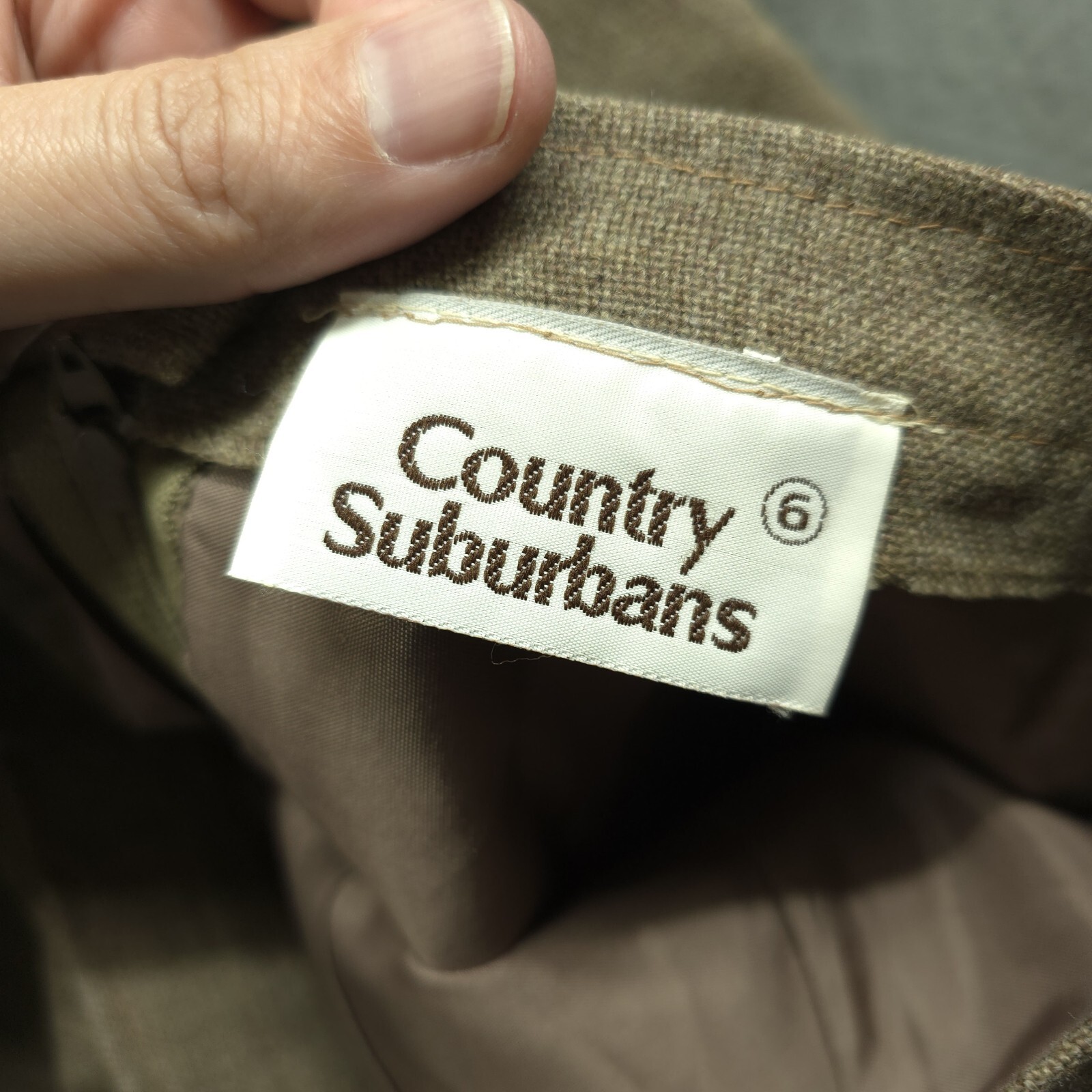 Vintage 1970’s Country Suburbans Size 6 Brown Wool MIDI Skirt Made In USA