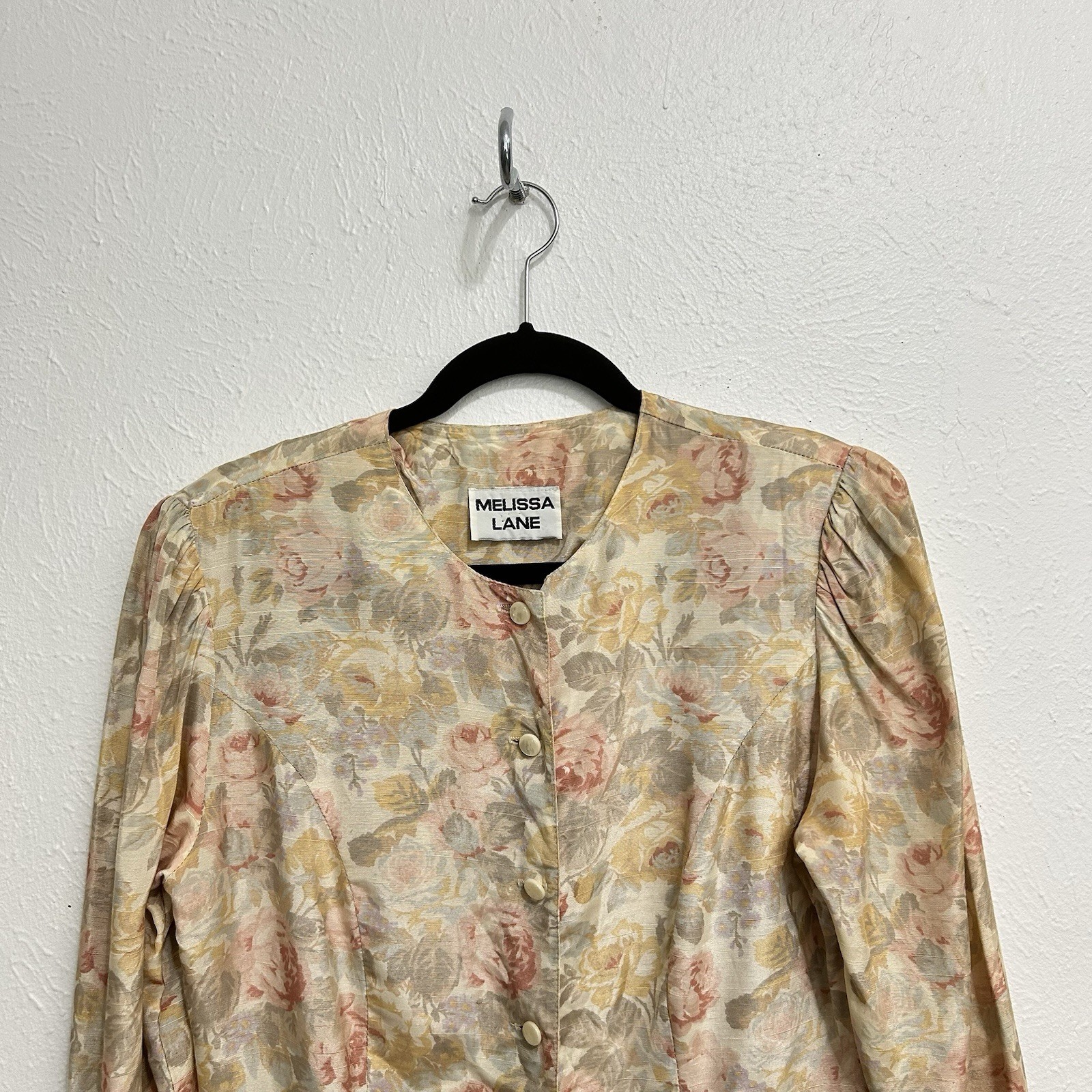 VTG Cream Ruffled Victorian Floral Top Blouse Shirt Size M Cottagecore Pastel