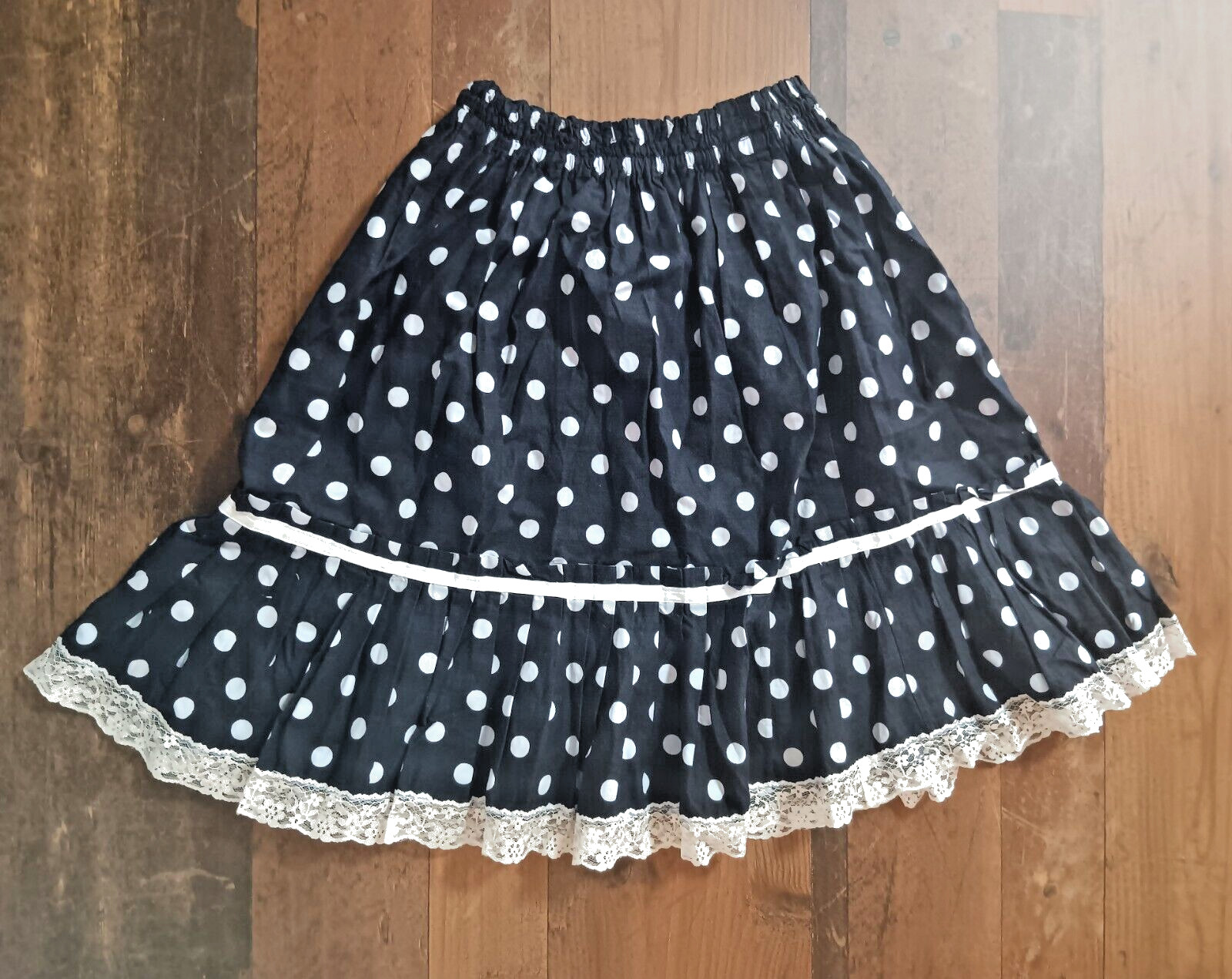 Original Vintage Ladies Rockabilly Skirt Black With White Dots