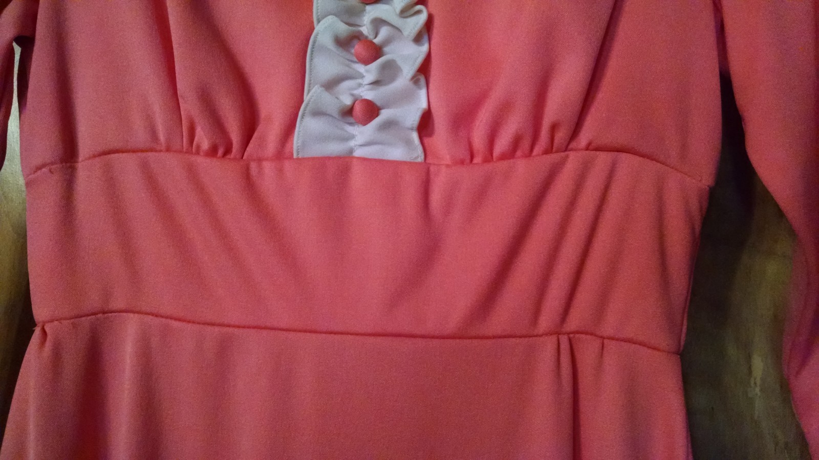 FORMAL DRESS VINTGE 1973 PEACH LORRIE DEB OFF WHITE RUFFLE NECK CUFFS ILGWU BOW.