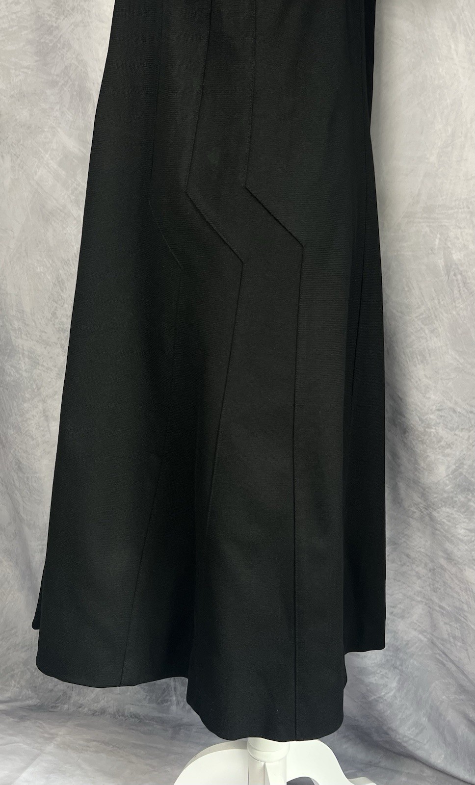 Vintage Early-Mid 1930’s Fuller-Cobb Davis Fur Collar Black Wool Structured Coat