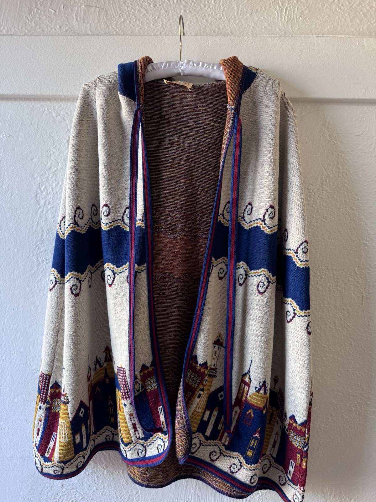 Vintage 1970’s Folkloric Hooded Cape In Novelty City Pattern By Sabra Knitwear