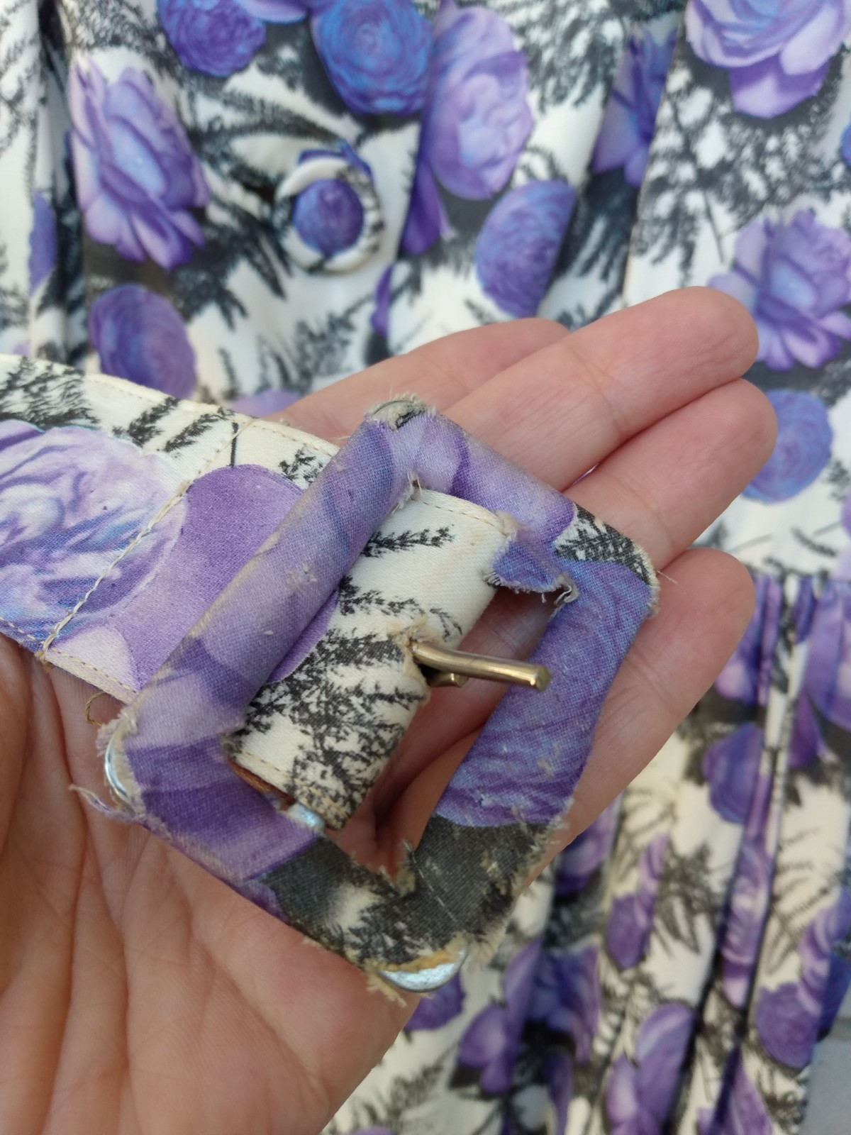 Vintage 50s Purple Rose Dress 42″ Bust 28.5″ Waist Rockabilly Tea Party 60s