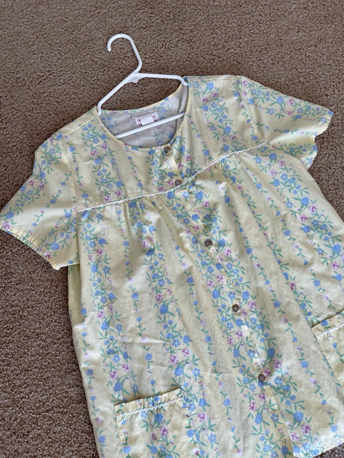 Vintage 70’s Floral Casual Nights Womens Large Yellow Housecoat With Pockets