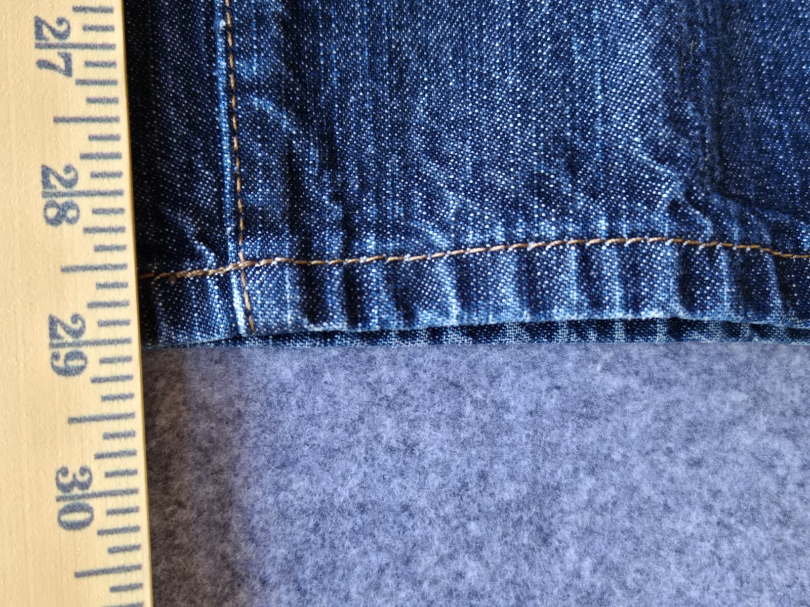 Calvin Klein Jeans Women’s Low Rider Strait Leg Medium Blue Wash Size 10 (32×29)