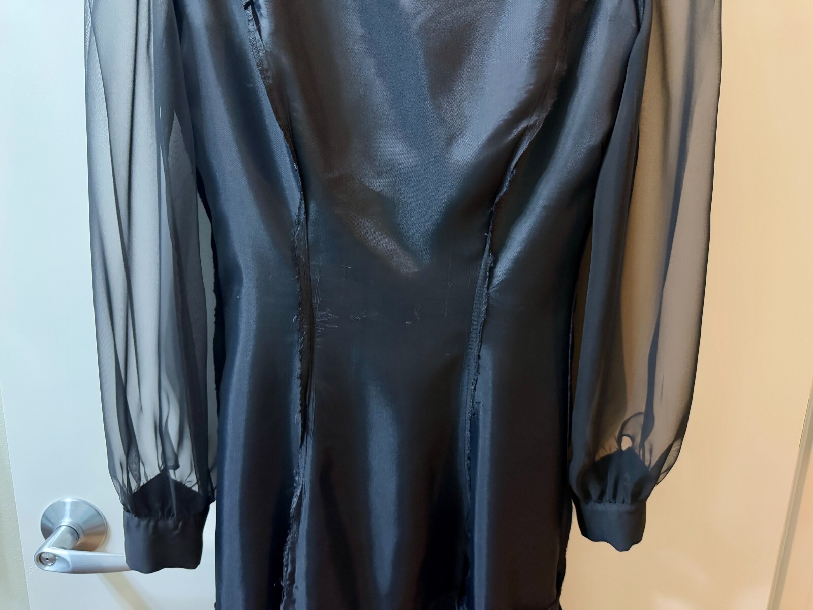 Hampton Nites sz 8 Women’s Sheer Sleeved Ruffled Hem Black Dress #291