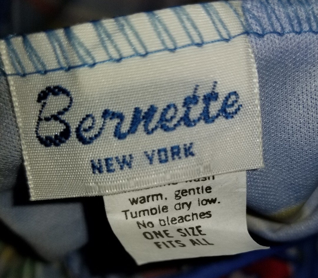 Bernette New York Vintage gown nwt one size see measurements 17U