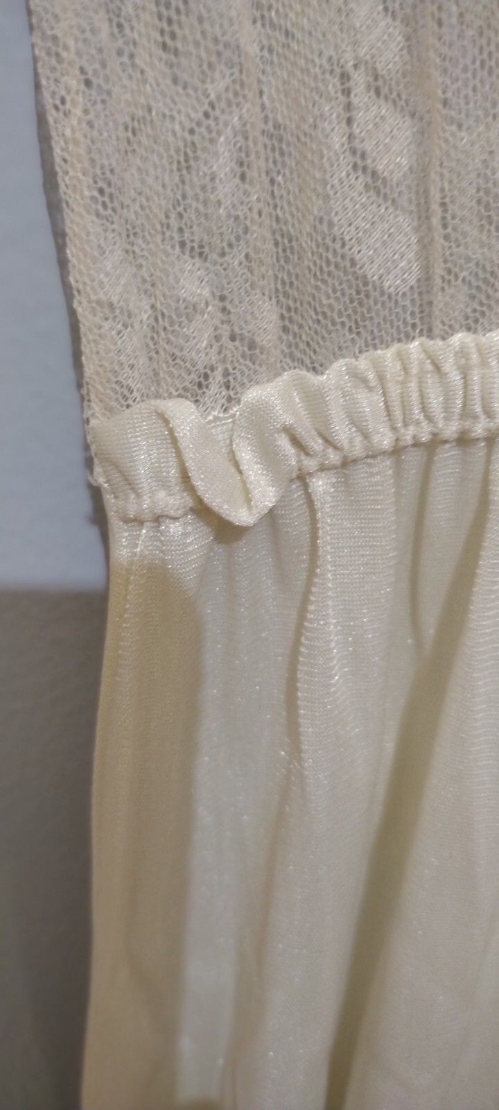 Vintage womens Robe Size L Large Lace Creme Beige Union Tag Costume