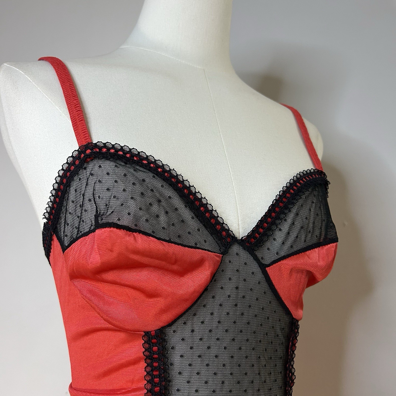 Vintage Camisole Top Alt Fairy Bimbo Whimsigoth 32-35 Inch Bust Black Red