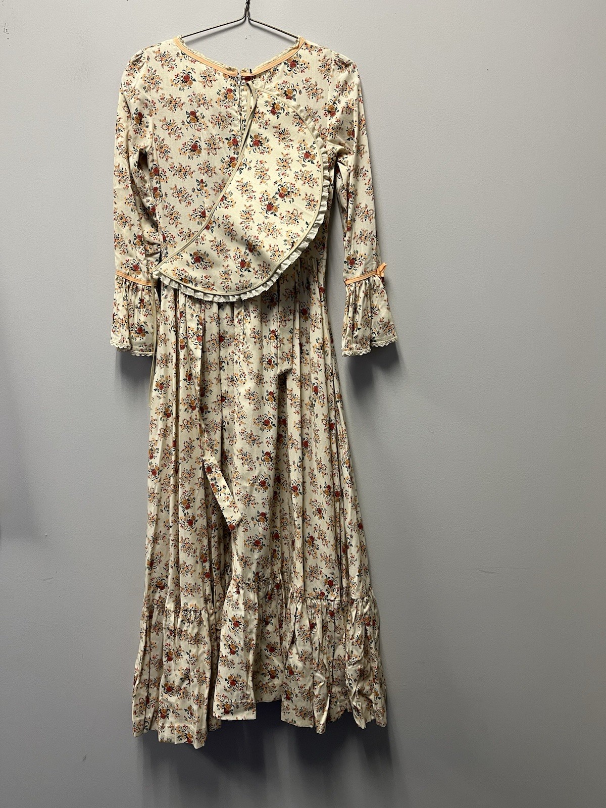 VTG Handmade Amish Prairie Dress w/ Bonnet Floral Calico CottageCore—XS/READ