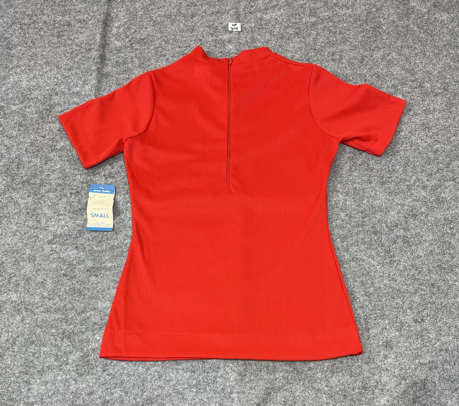 Vintage Jane Colby Red Mock Turtleneck SS Ribbed Top Size S USA
