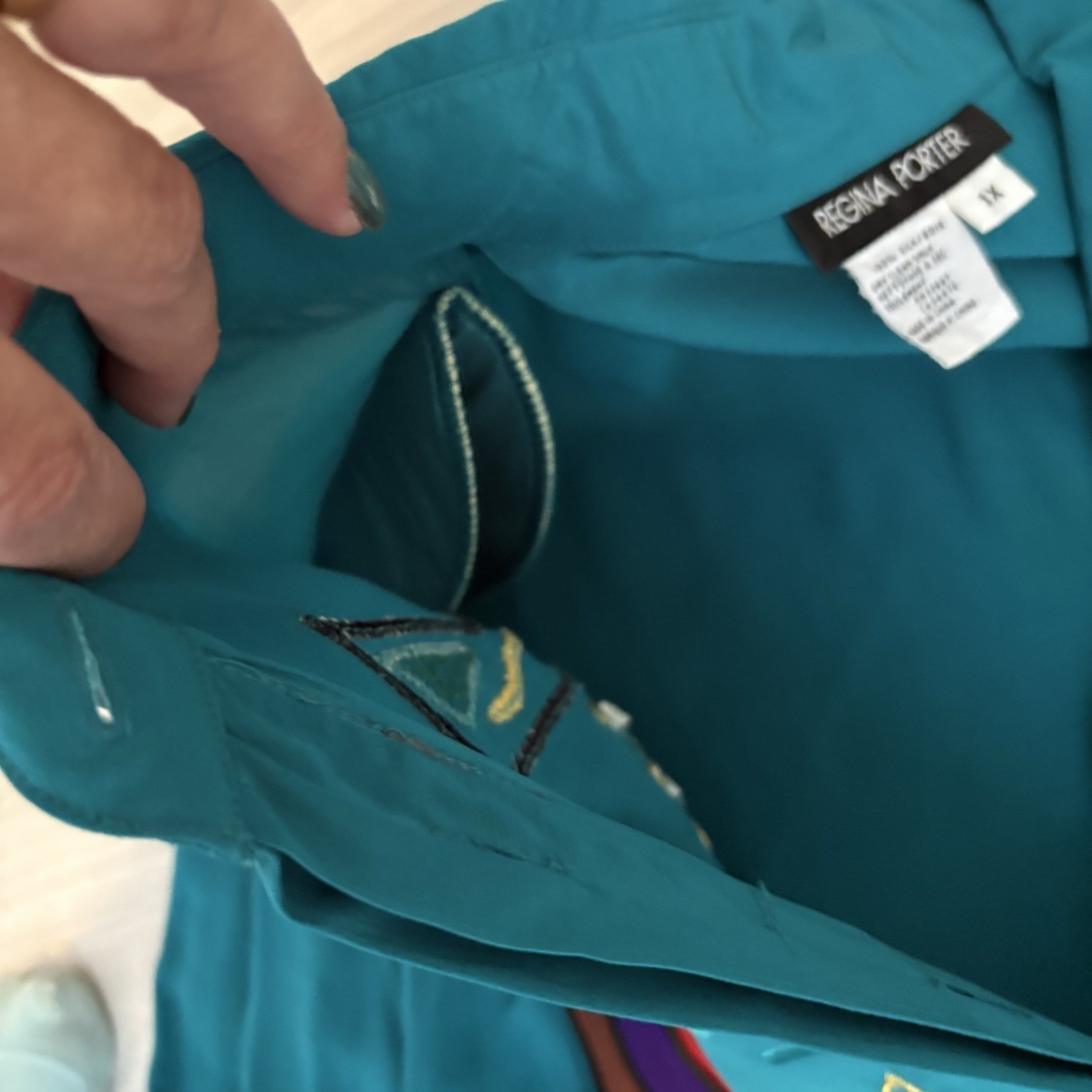 Regina Porter Womens Blouse Vintage 100% Silk Teal Abstract Embroidered Size 1X