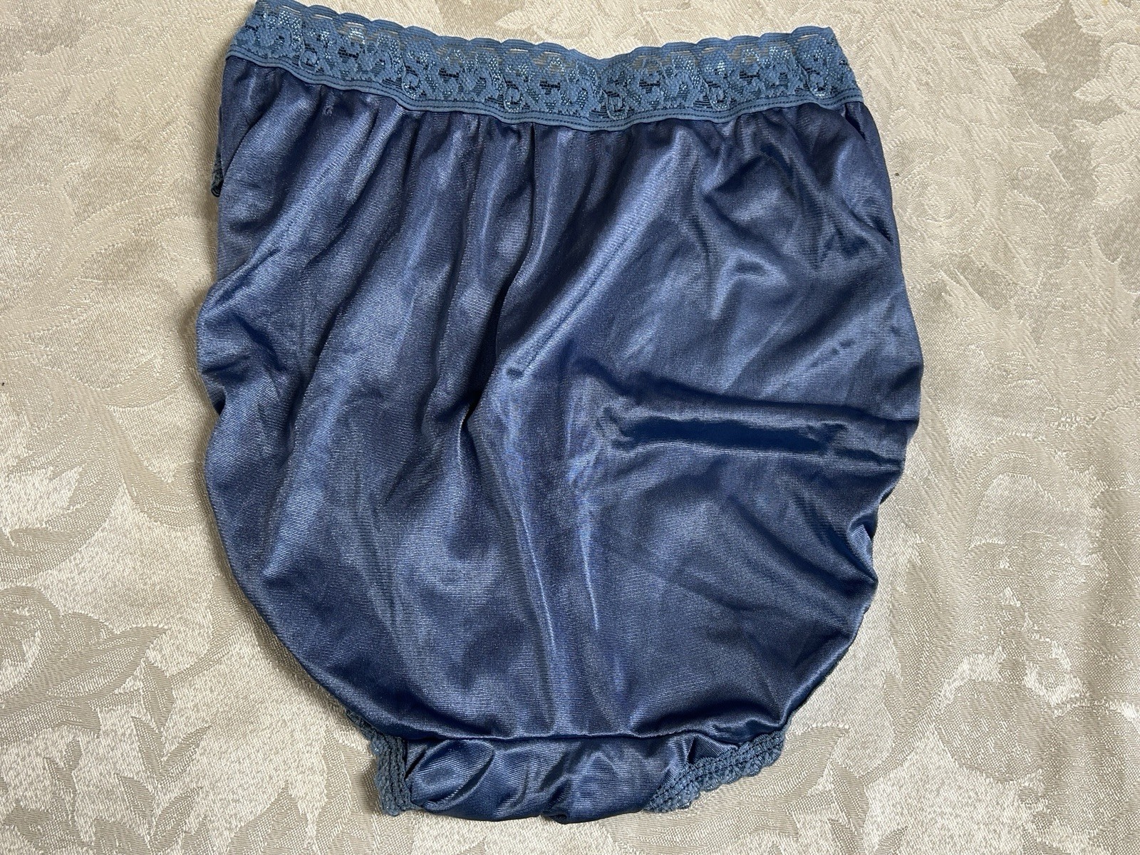 Vtg HANES Silky Satin Hi-Waist French Hi-Cut Wide Lace Band Size 6 Blue Panties