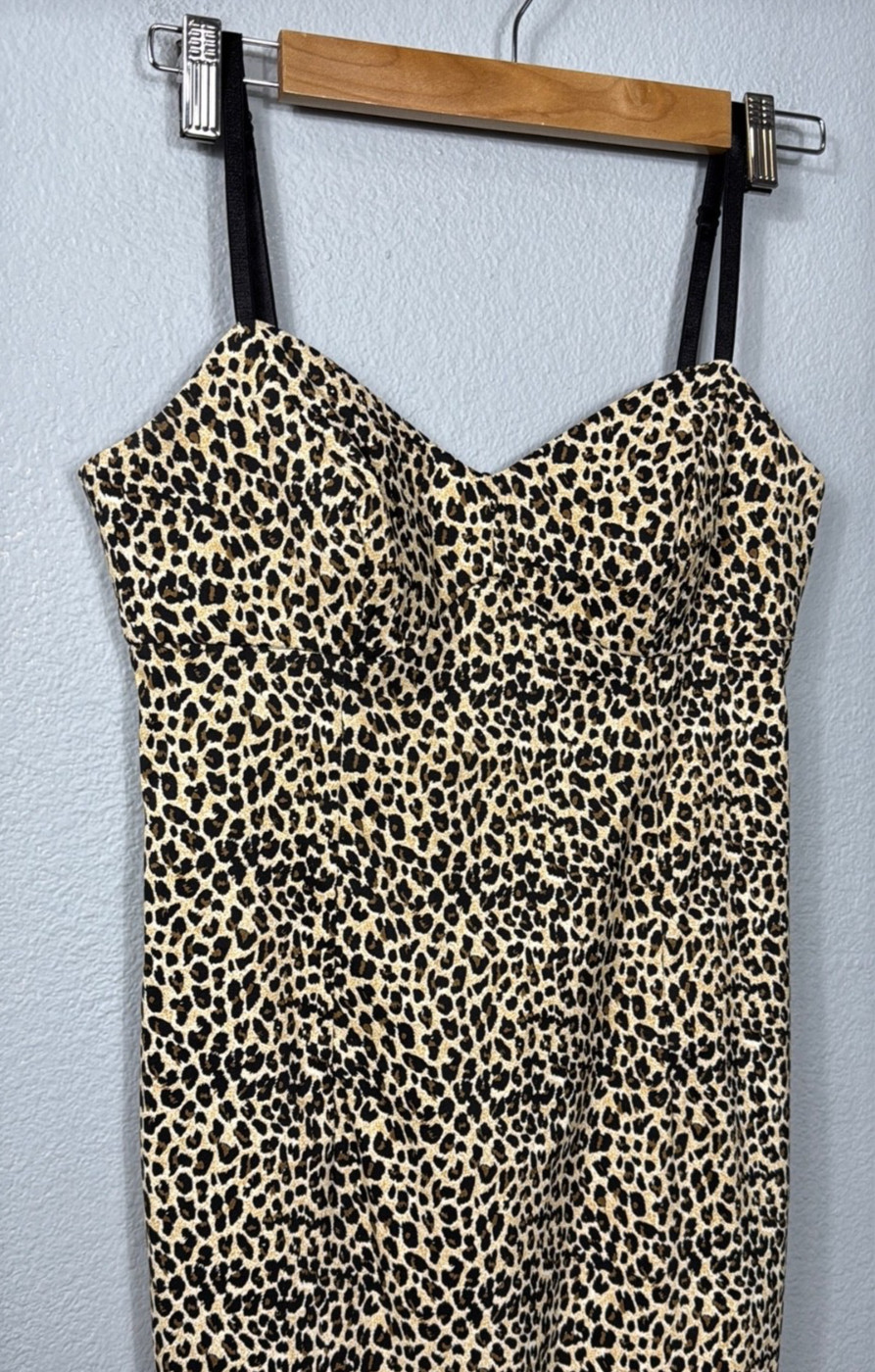 Vintage Bobbie Bee Leopard Print Bodycon Dress Size 6 Sexy Feminine USA Mini
