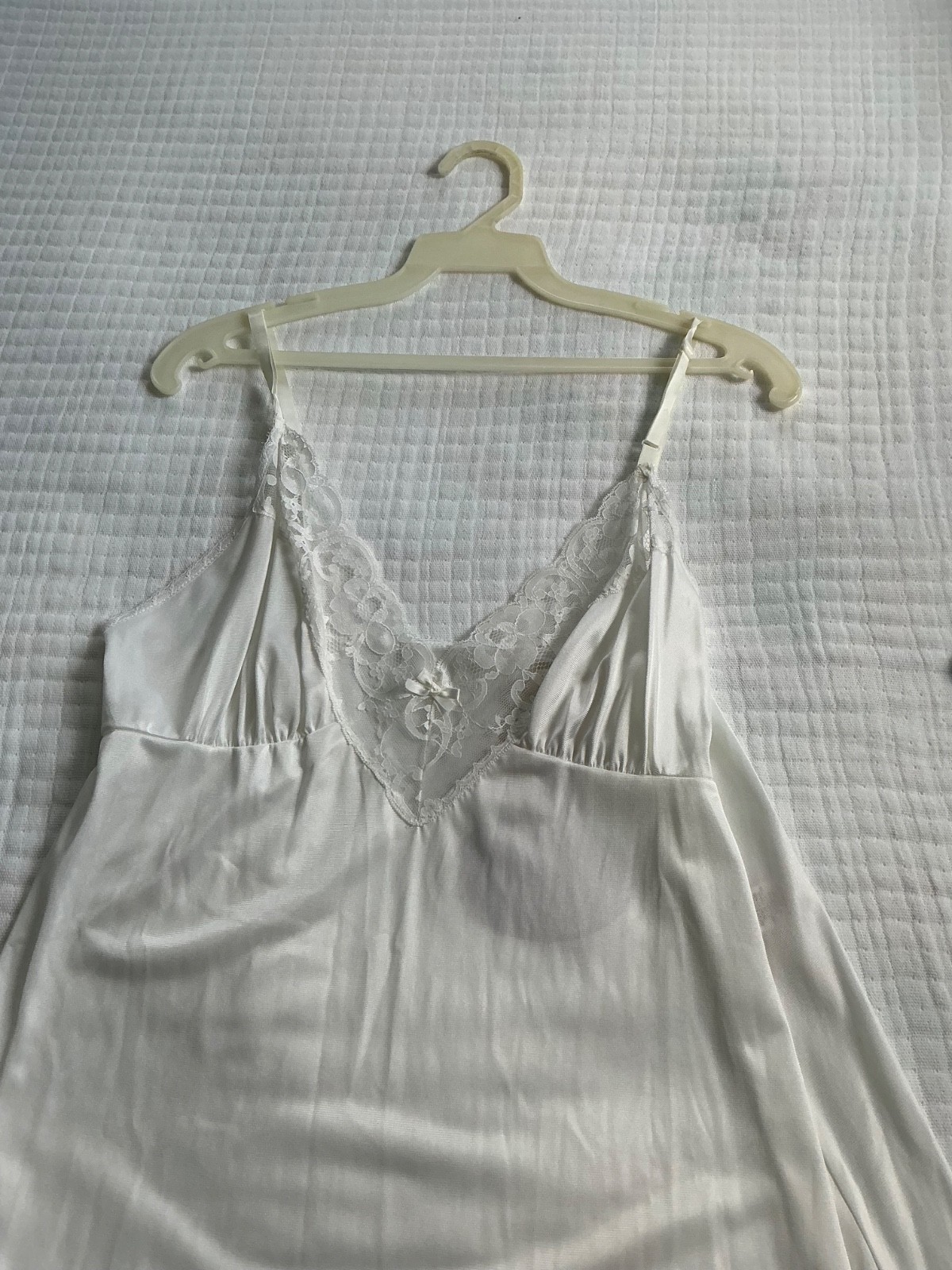 Vintage Kayser Ladies’ Full Slip Lacy Size 38 NWT