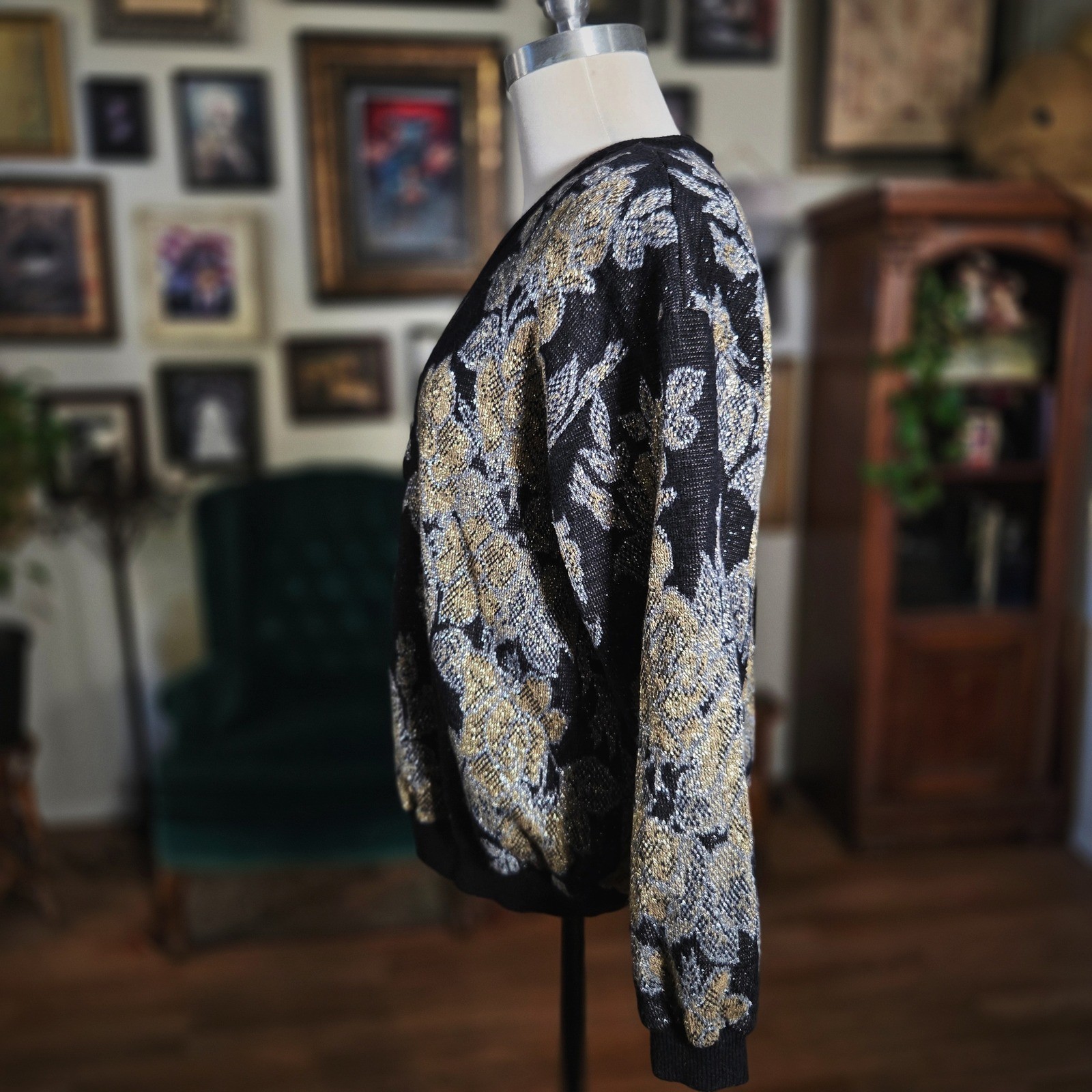 Vintage 90s Top Notch Metallic Floral Knit Sweater Black Gold V-Neck Long Sleeve