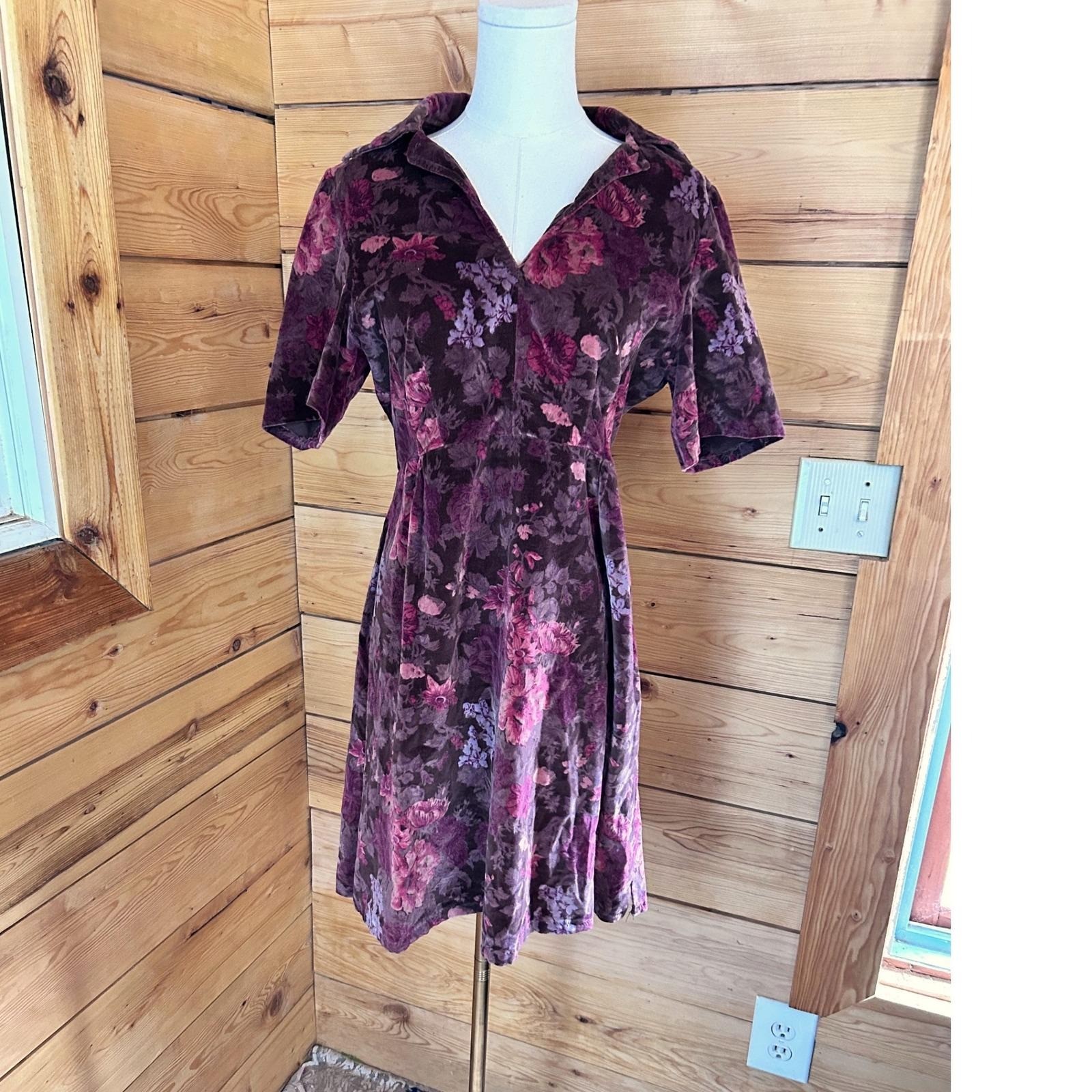 Vintage Thick Velour Floral Midi Dress Womens Large Plum Purple Handmade 70’s