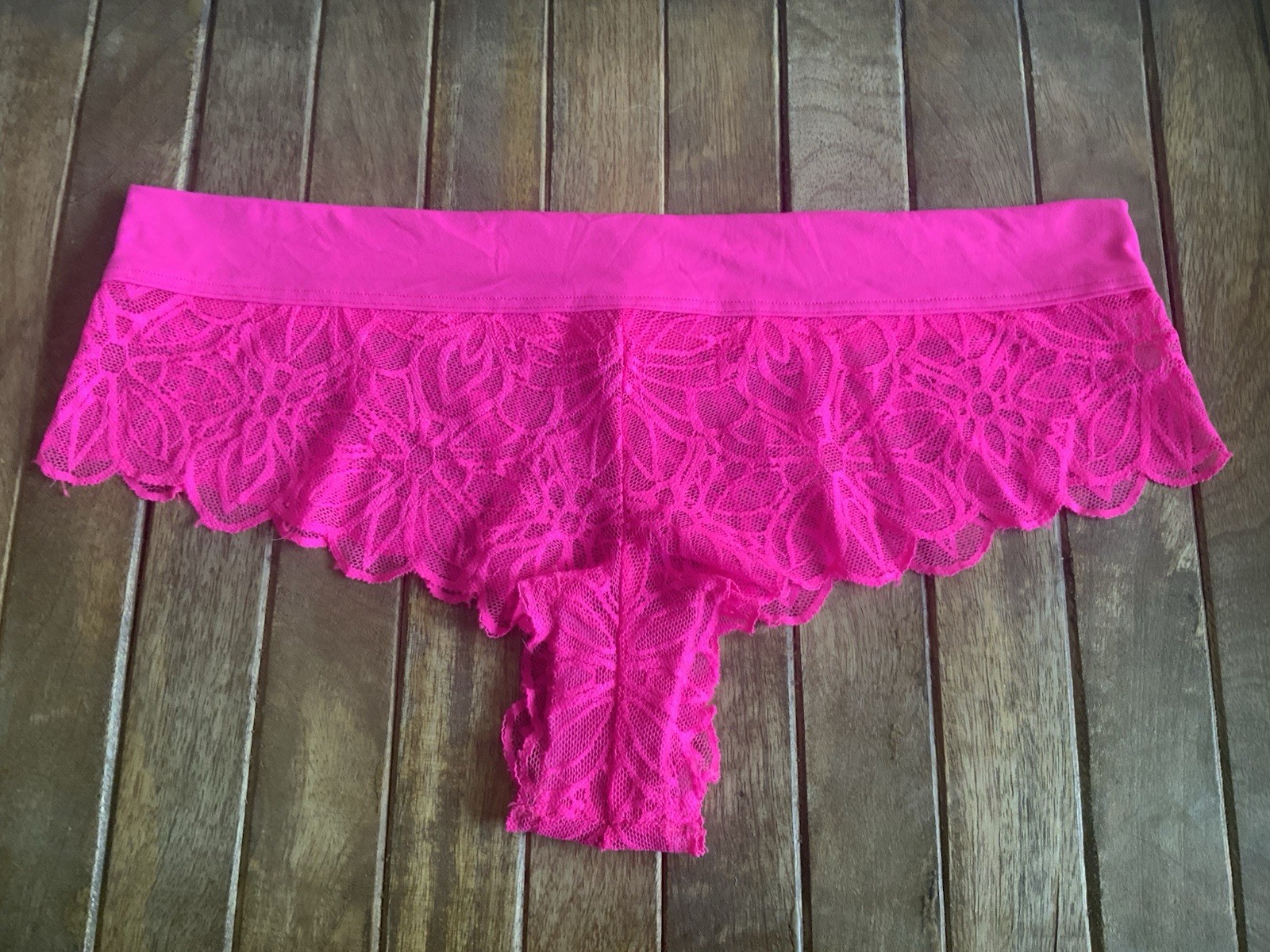 Vtg Victoria’s Secret Pink L Neon Pink Sheer Lace Low Cheekster Panties Panty