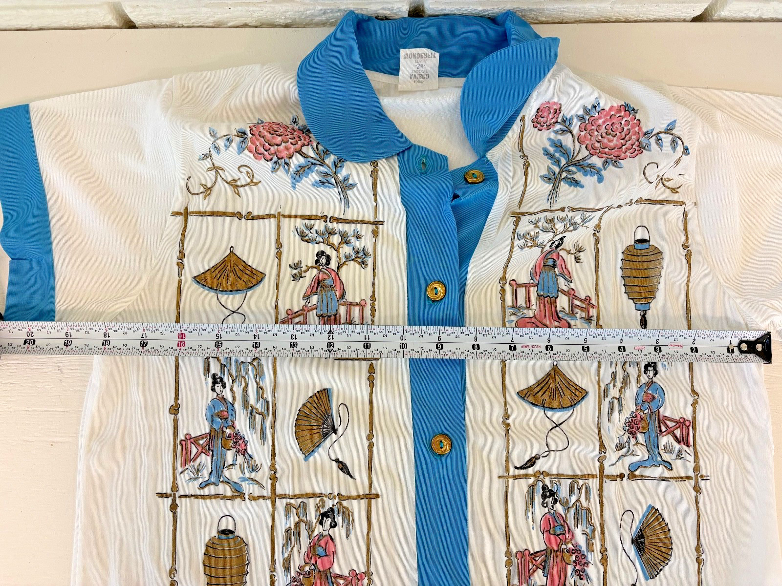 RARE VINTAGE Women Button Down Shirt – Wonderfit Avisco – Asian Inspired – MINT