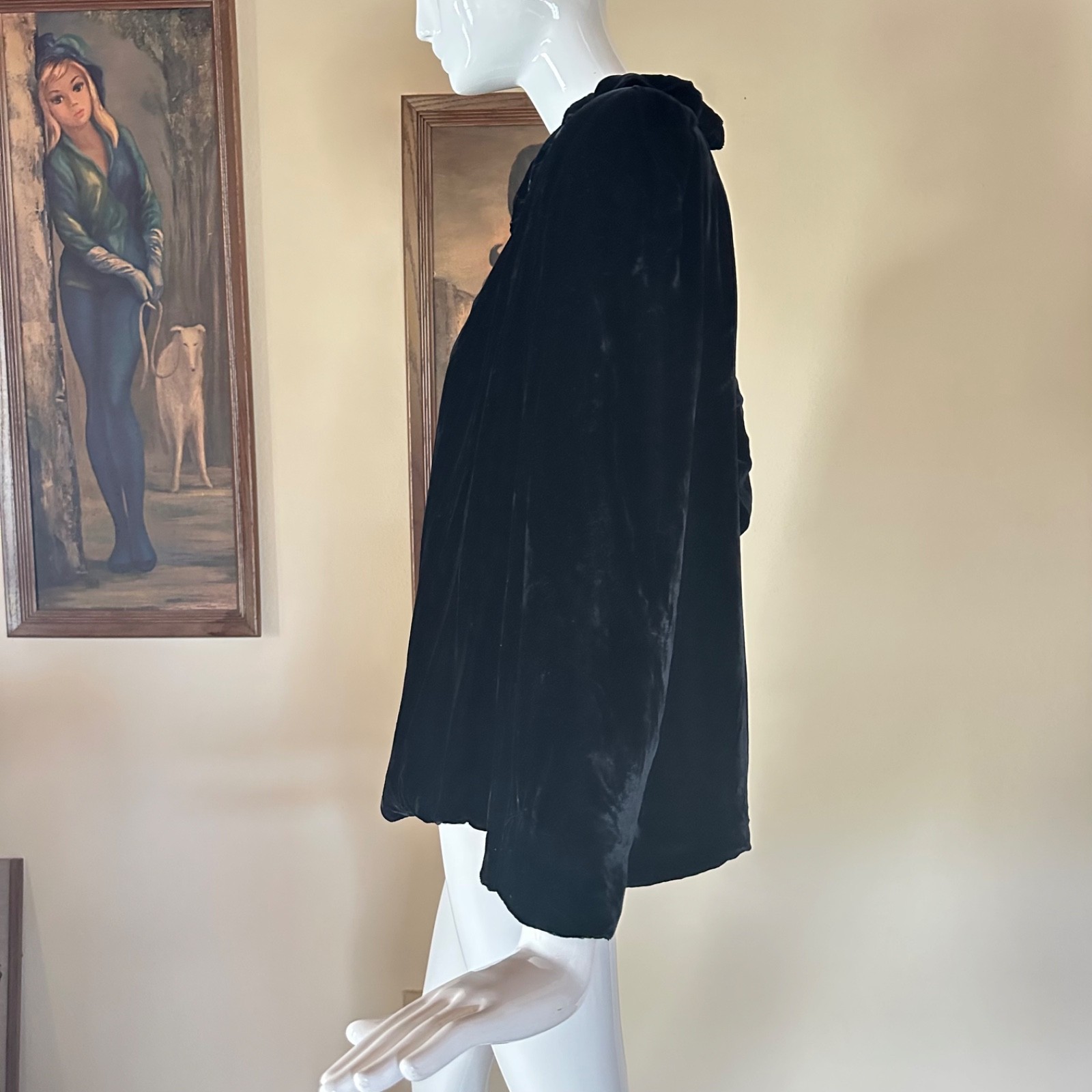 Vintage 30s 40s Victorian Velvet Opera Cape Shorty Coat Art Deco Goth Vampire M