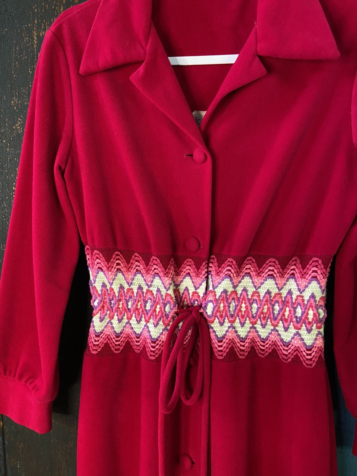 Vintage 1970’s At Home Wear for Van Raalte Button Robe Flame Stitch Boho Hippie