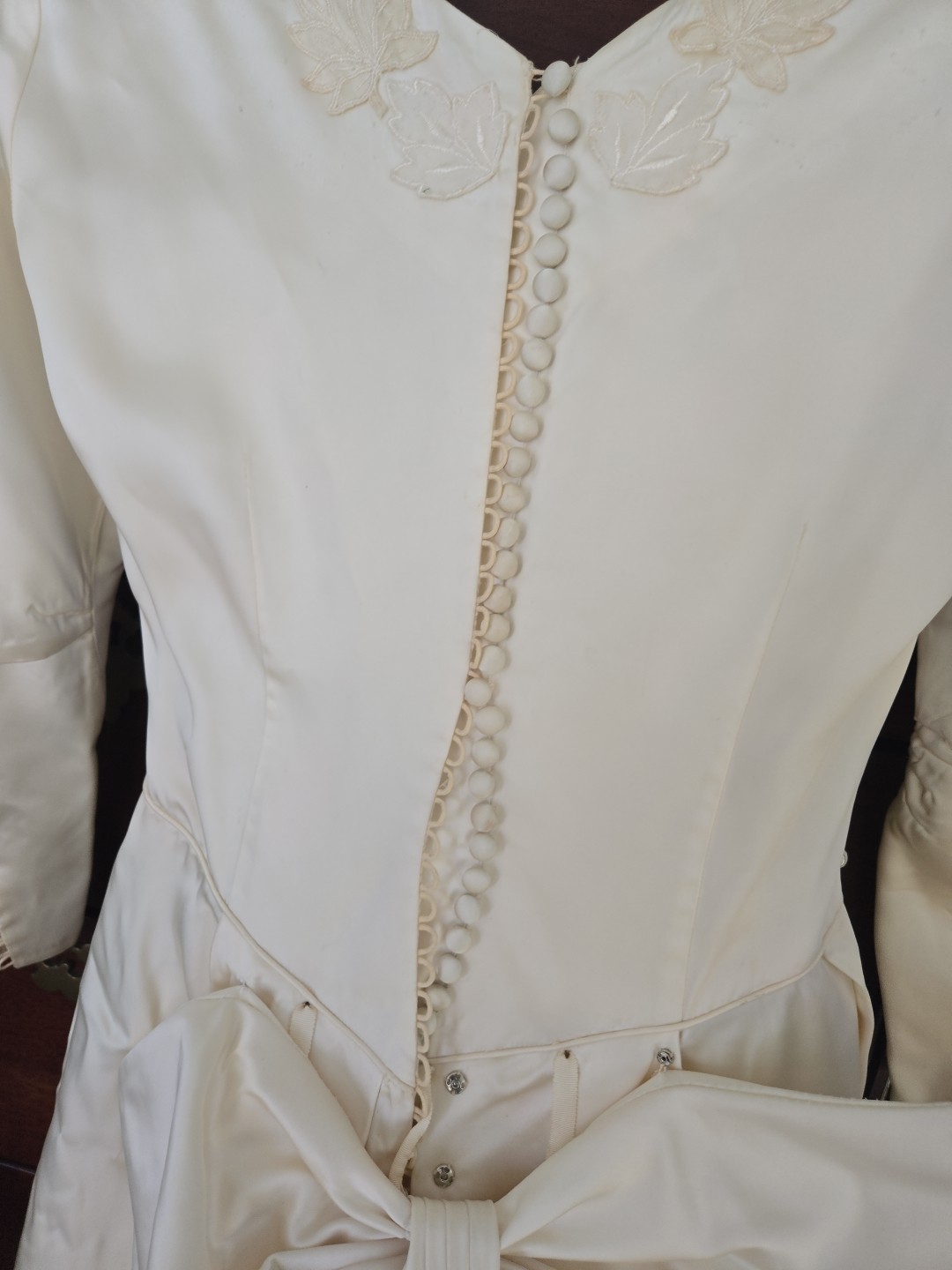 Vintage Ivory Cream Wedding Gown Dress /petticoat /veil Make Offer