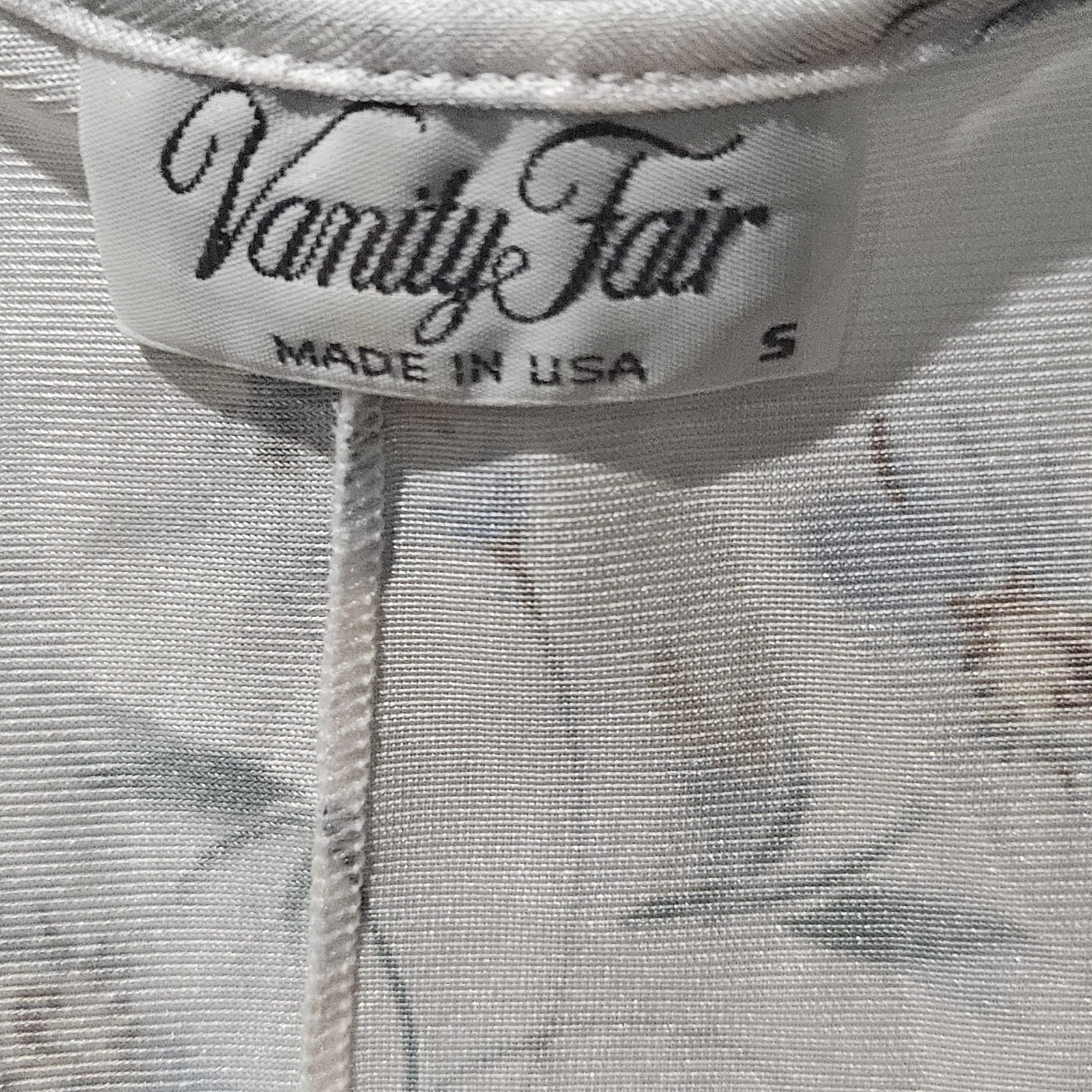 VTG USA VANITY FAIR LACY NIGHT GOWN NYLON FLOWER WHITE PURPLE BLUE ROMANTIC SOFT