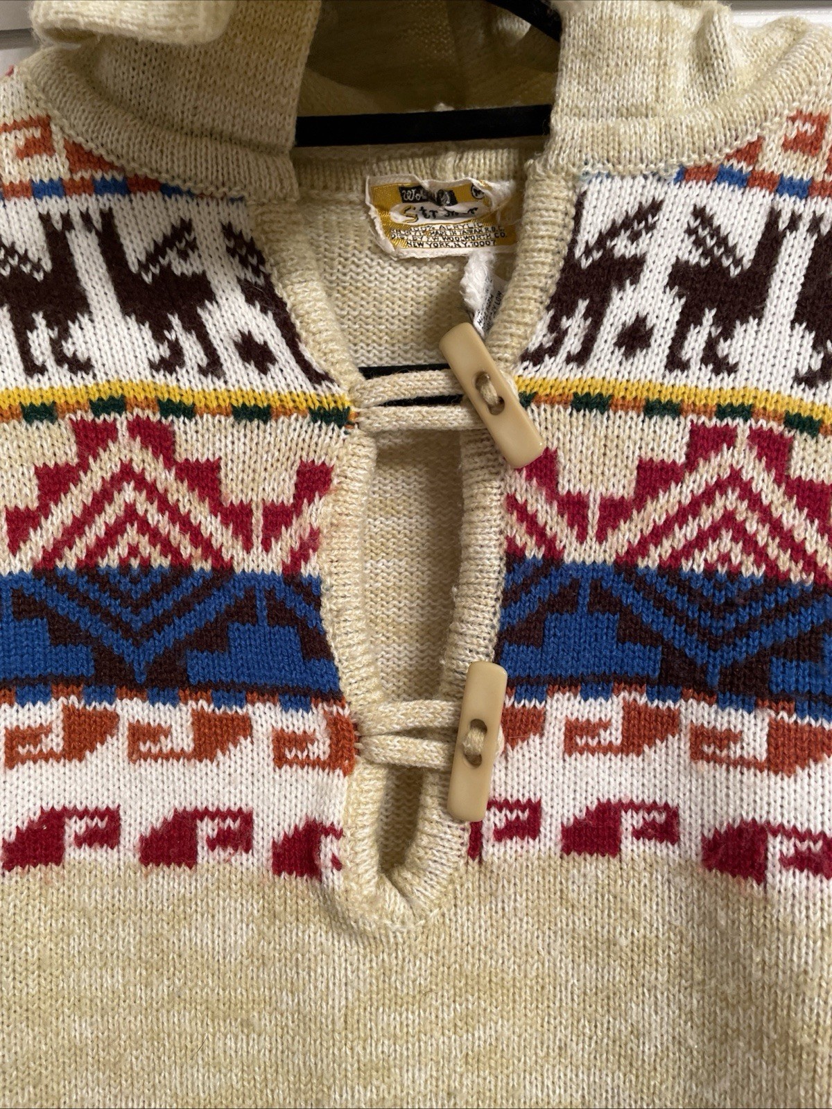 Vintage 70s Acrylic Hoodie Womens Woolco Stroller Size Medium Aztec Design