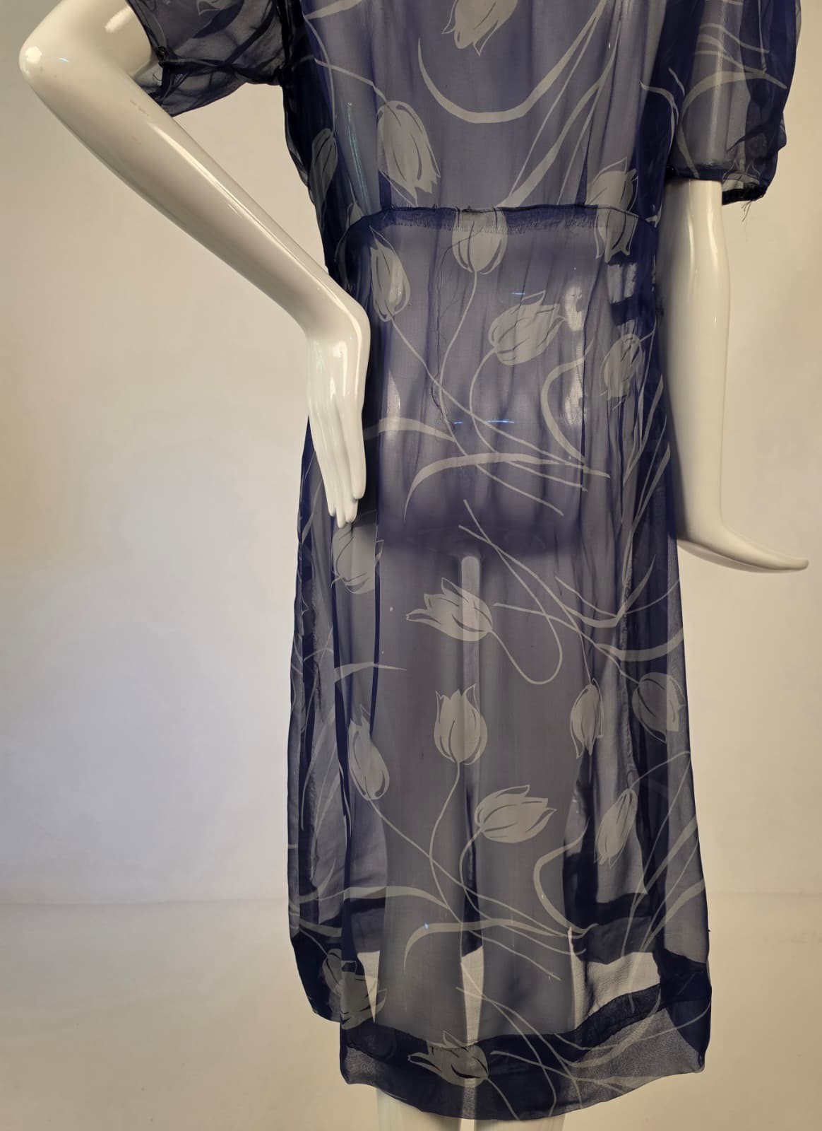 1930’S TULIP PRINT SILK CHIFFON DRESS W PUFF SLEEVES – AS ACQ