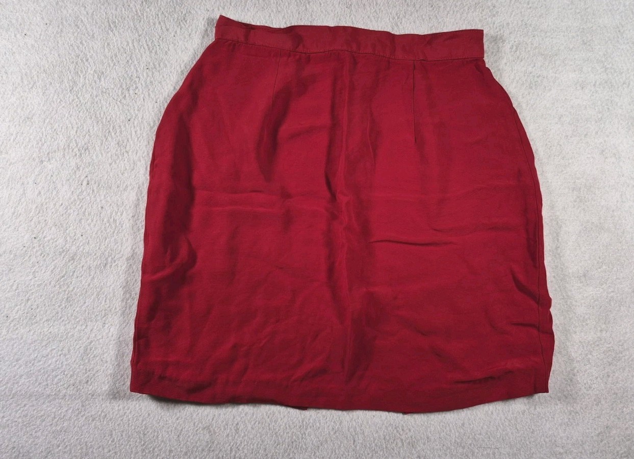 1983 GSL Brand Red Mini Skirt Cute Buttons Retro Vintage Made In USA Size 11