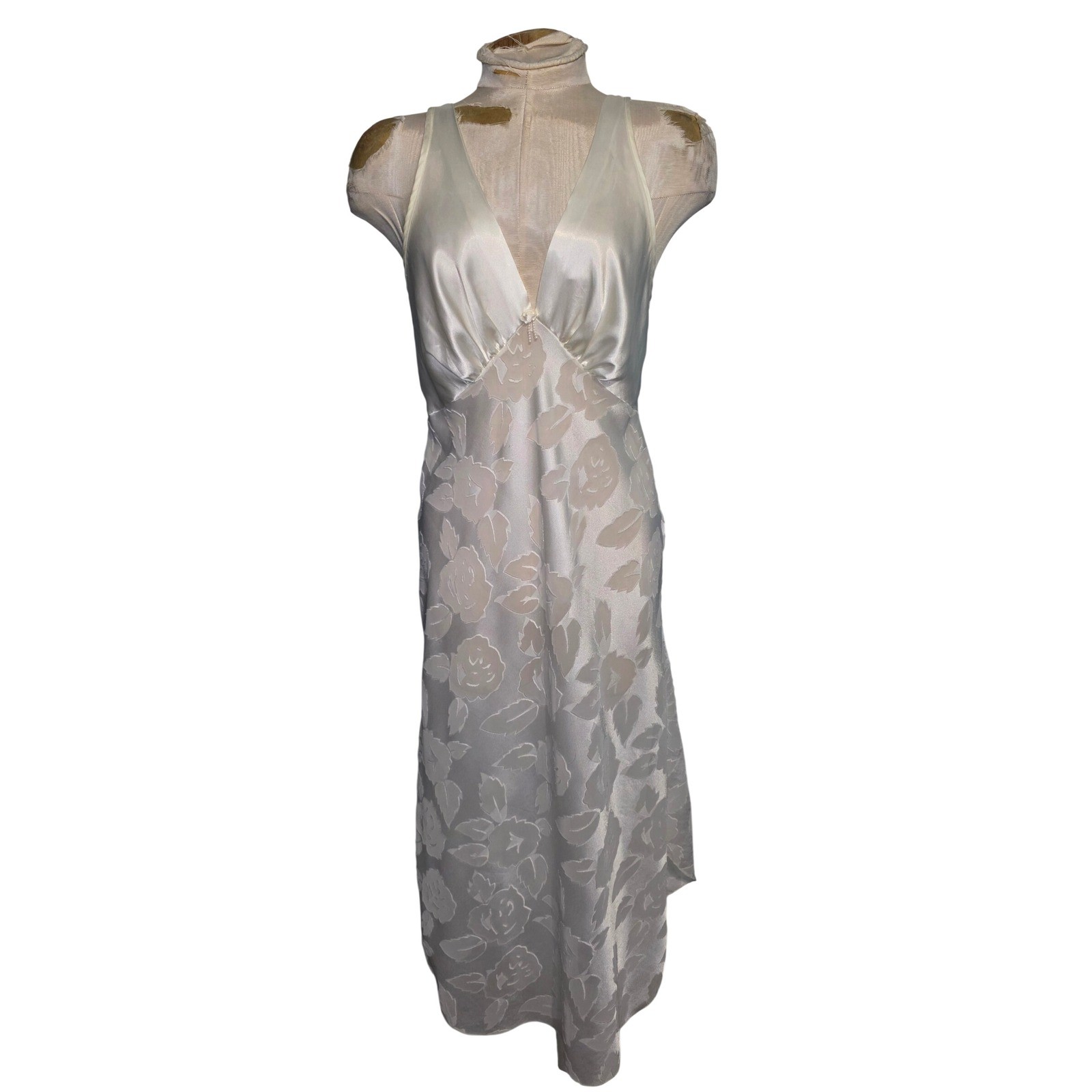 Lucie Ann II Vintage Ivory Burnout Floral Nightgown Rose Pearl Detail Medium USA