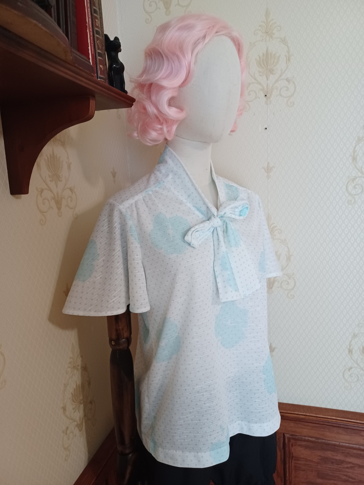 Vintage 1970s/80s Fire Islander Pastel Aqua Polka-dot Pussybow Secretary Blouse