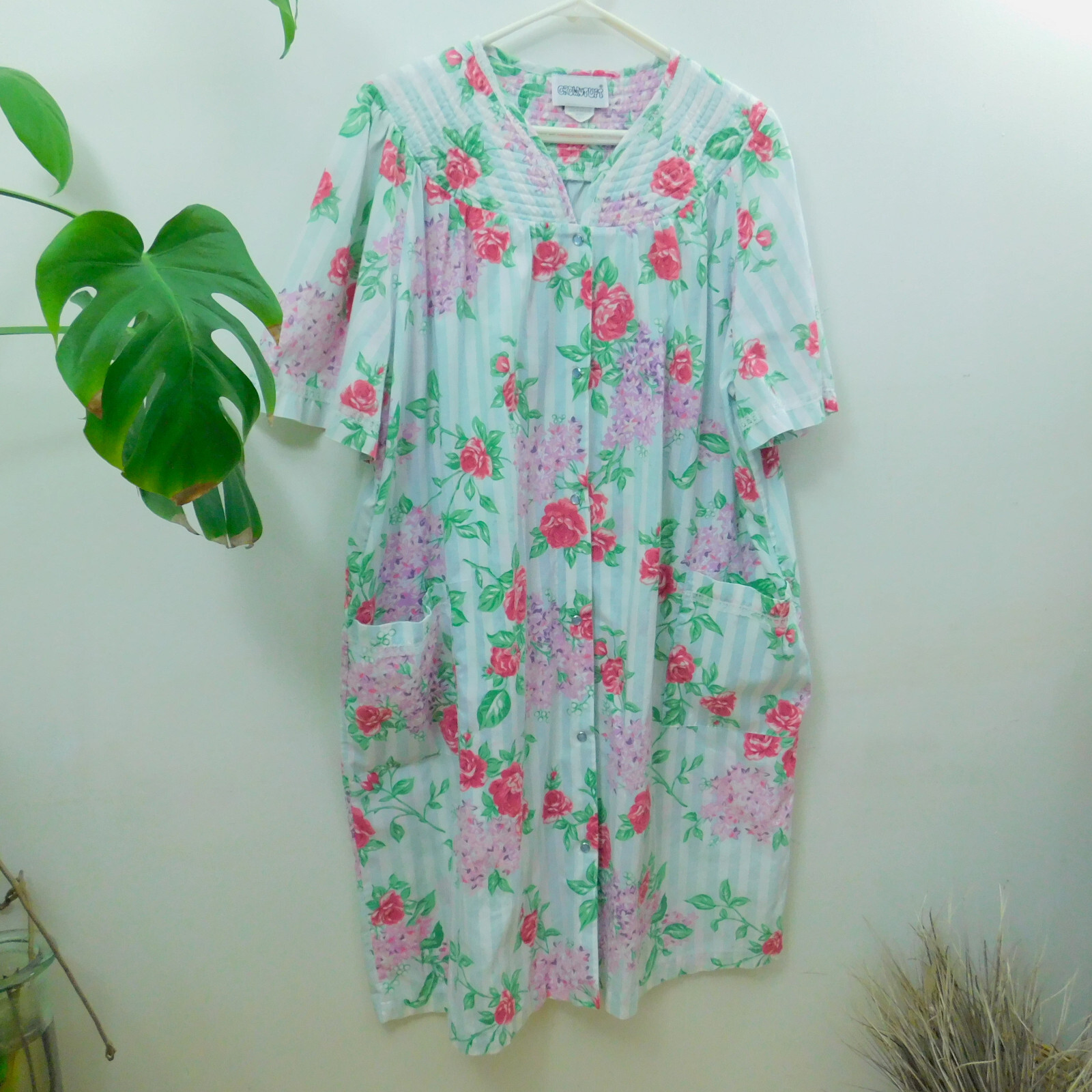 Vintage Floral Housecoat Nightgown Pearl Snap Buttons & Pockets Mumu Robe 1X