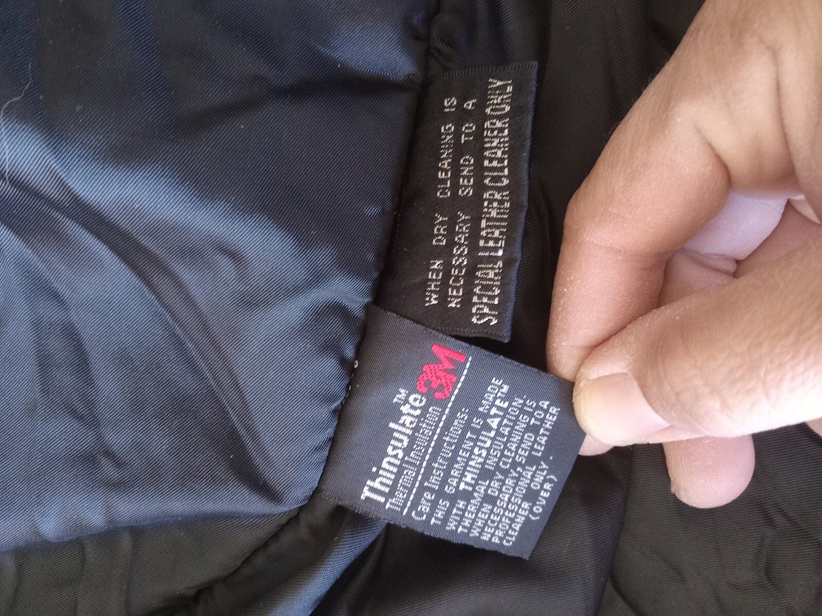 Size M, Wilsons Thinsulate 3M Thermal Insulation Black Leather Jacket, Woman’s