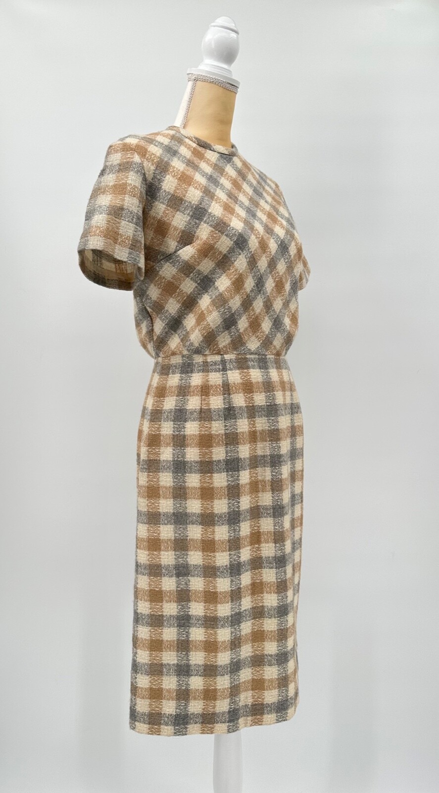 Vintage 60’s / 70’s Parade NY Women’s Bouclé Sheath Dress Bias Plaid Size S/M