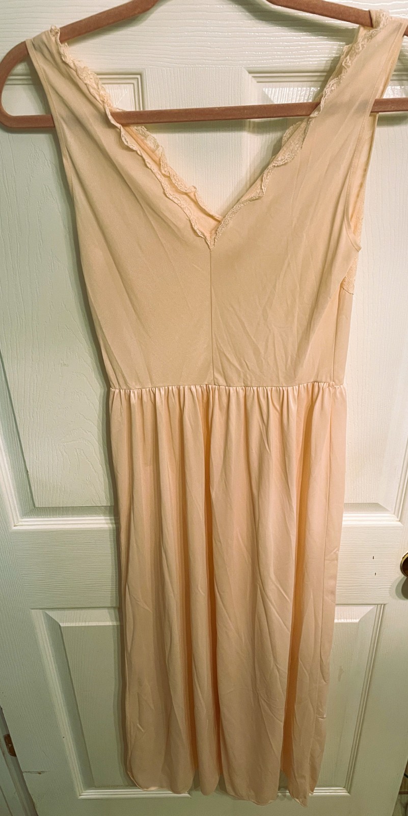 Vintage Sears Roebuck Charmode Nylon Nightgown PEACH Lace Detail Size 32