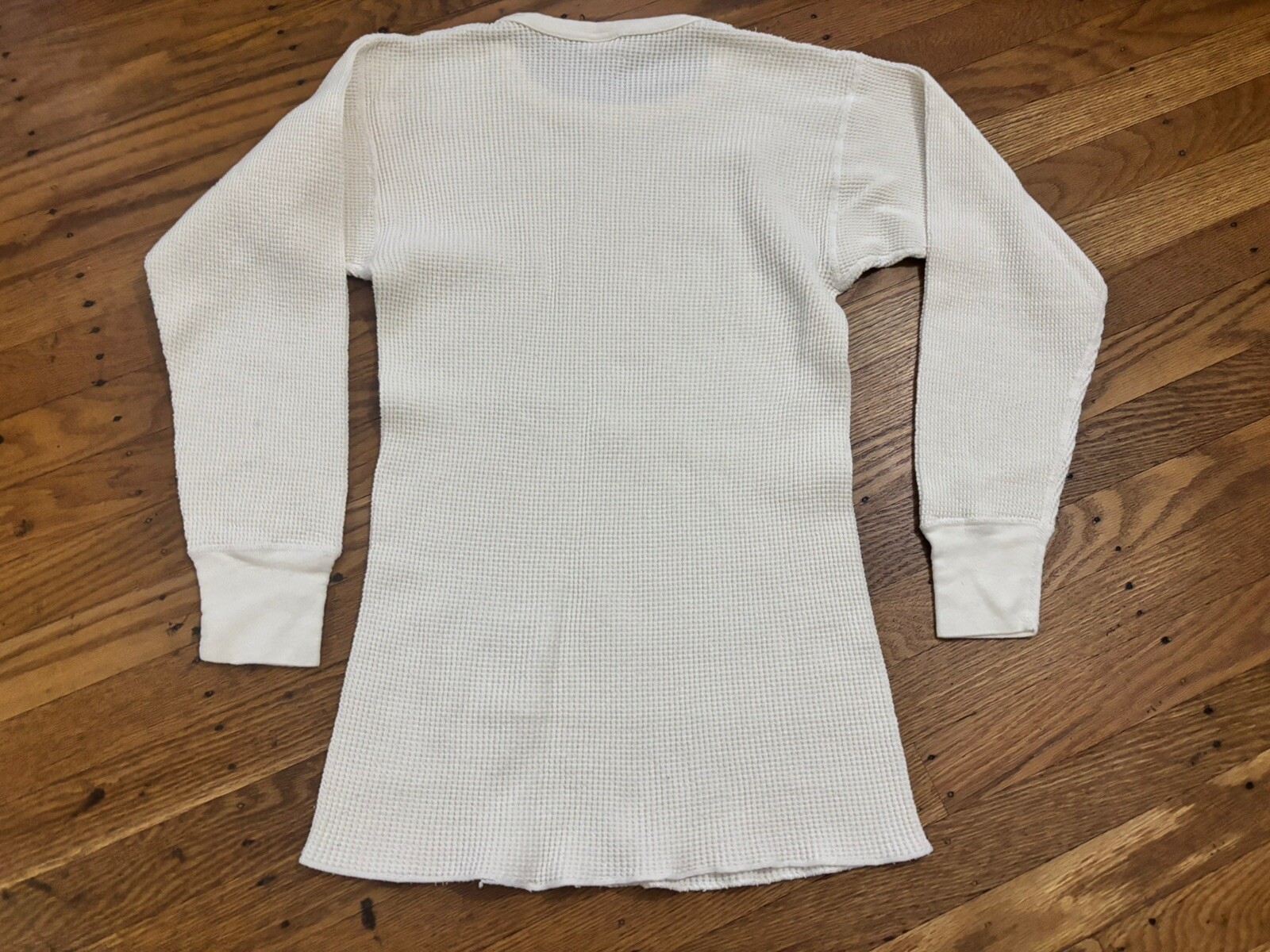 90s Unisex Waffle -knit Thermal Top.made USA.womens Med/form Fit