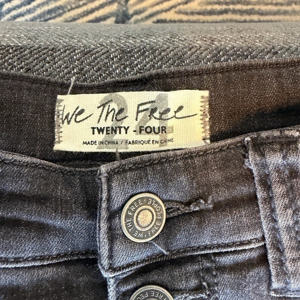 Hippie Y2K Grunge Goth Punk Gothcorp Boho We The Free Flare Jeans 24 Button Fly