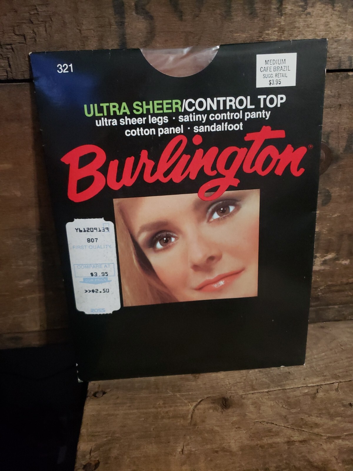 Vintage Burlington Ultra Sheer Nylons Pantyhose Size Med Cafe Brazil NOS 321