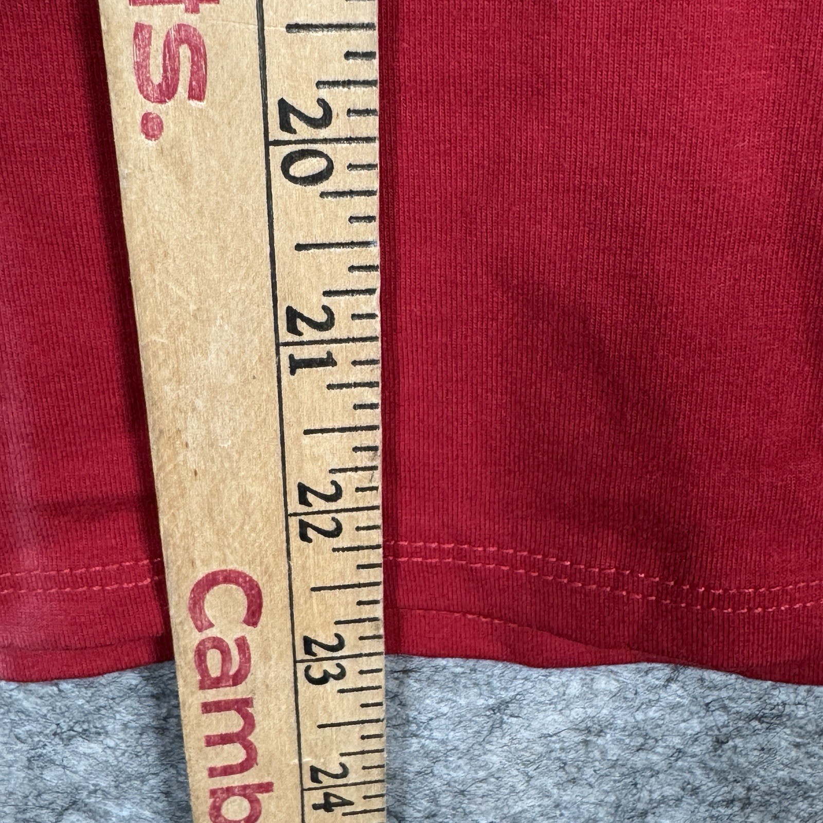 Vintage Y2K NWT Womens Versace Sport Logo Red Graphic T Shirt Size M 17×23