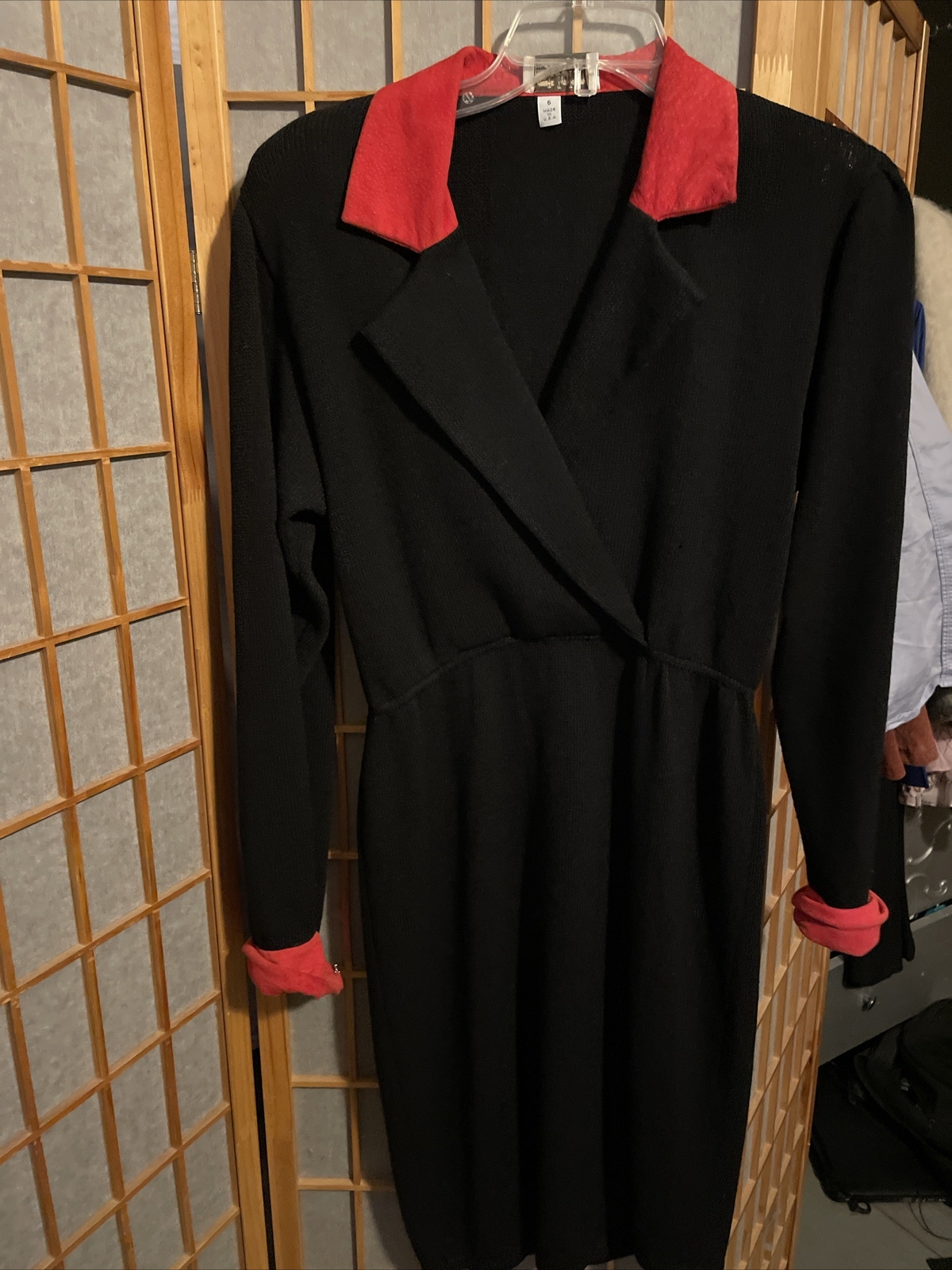 VTG St John Saks Fifth Ave Knit Sheath Dress Navy Red Trim Shawl Collar Size 6