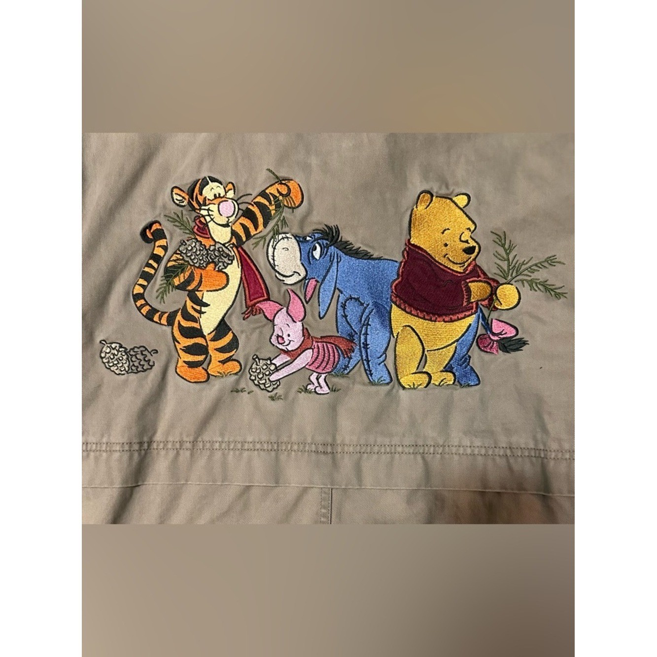 RARE Vintage 1990s Winnie The Pooh Barn Jacket in Excellent Condition. Size S