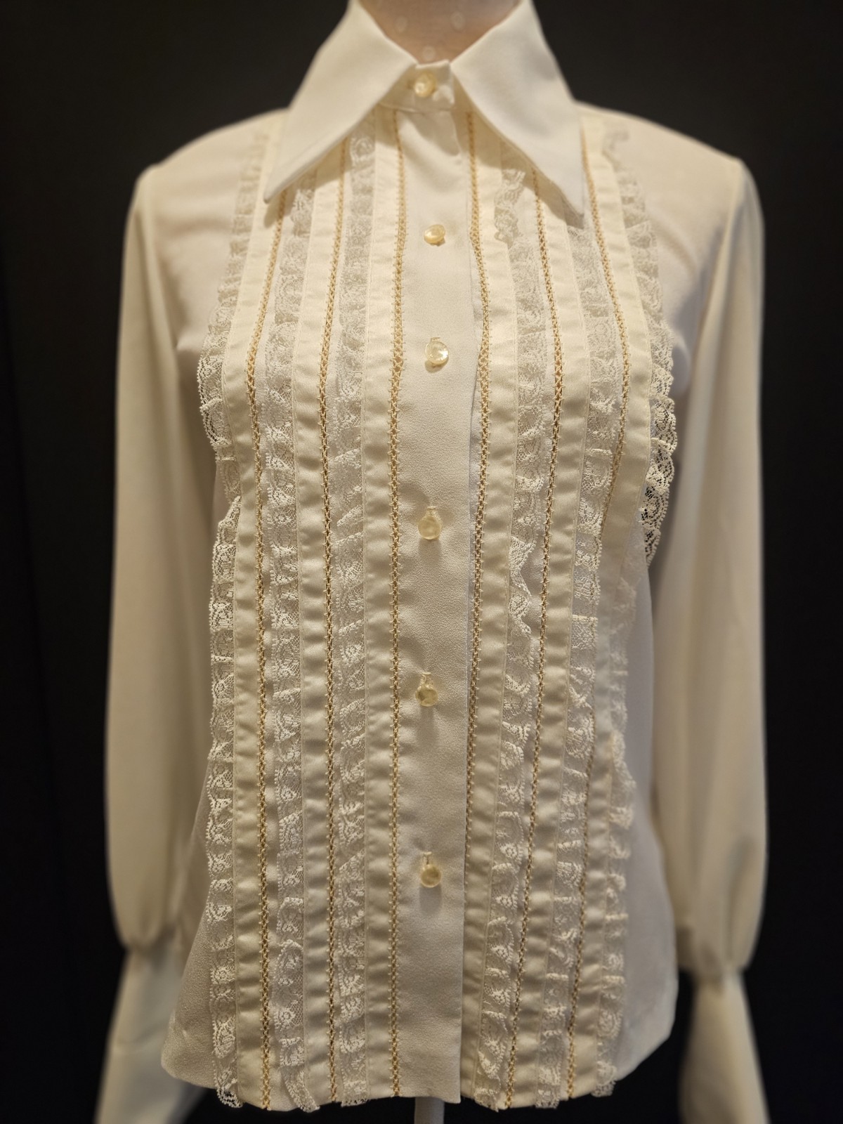 60s Vintage Lady Arrow, Lace & silk Ruffle and gold Detail, Long Cuffs Sz 10,