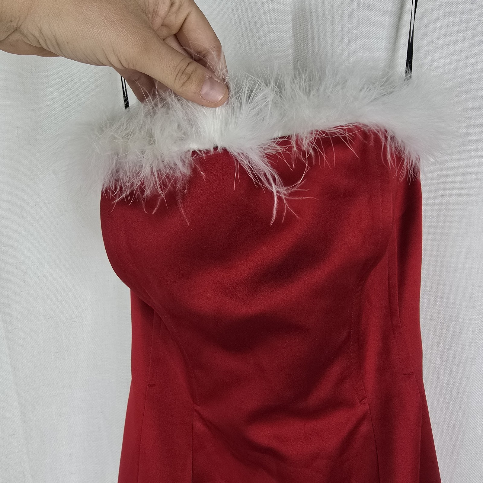 Vintage Size 4 ABS Allen Schwartz Red Mrs. Claus Christmas Feather Trim Dress