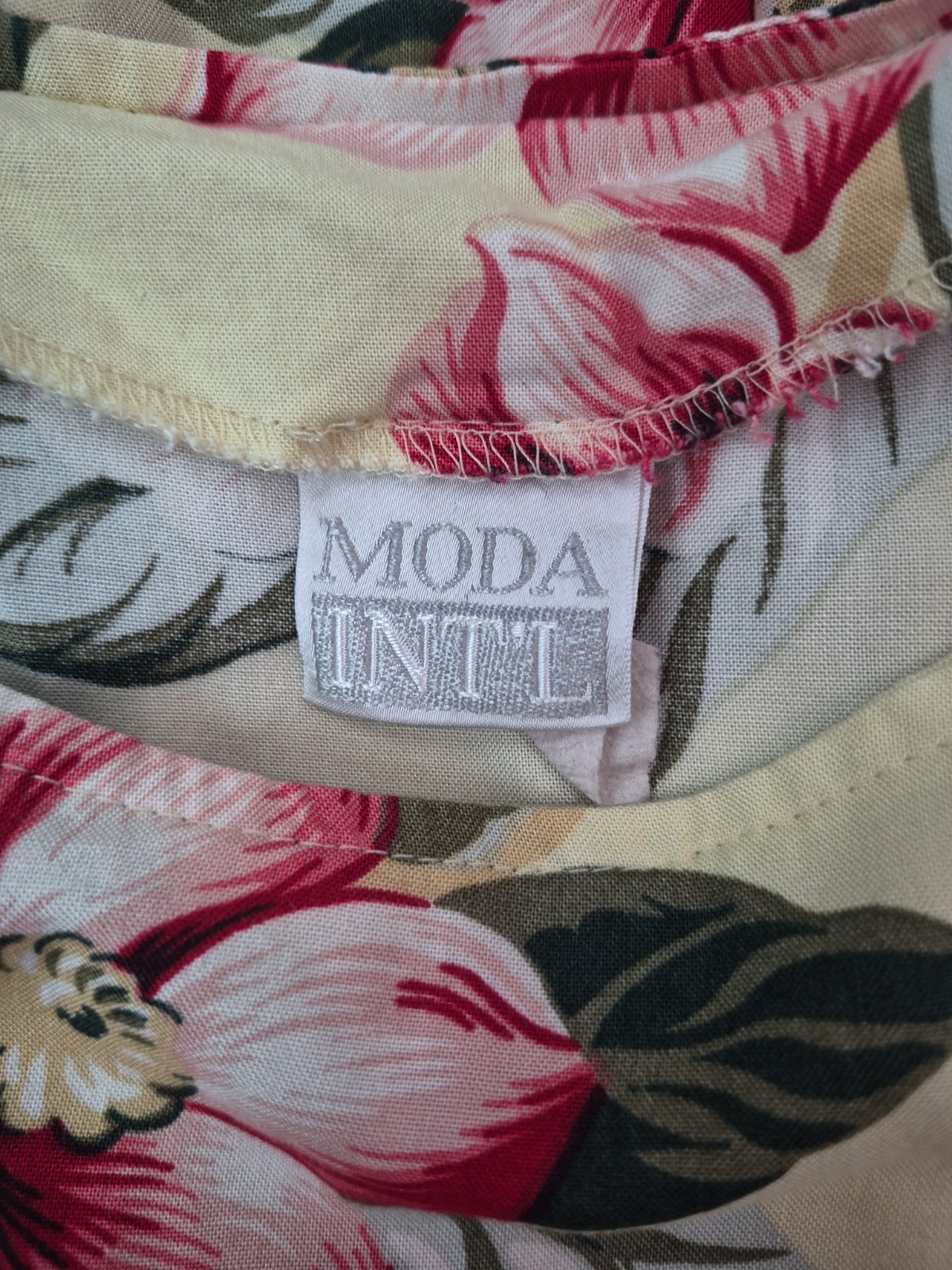 Vintage Moda Int’l Shirt Dress Floral Tropical Hawaiian Hibiscus Luau Yellow
