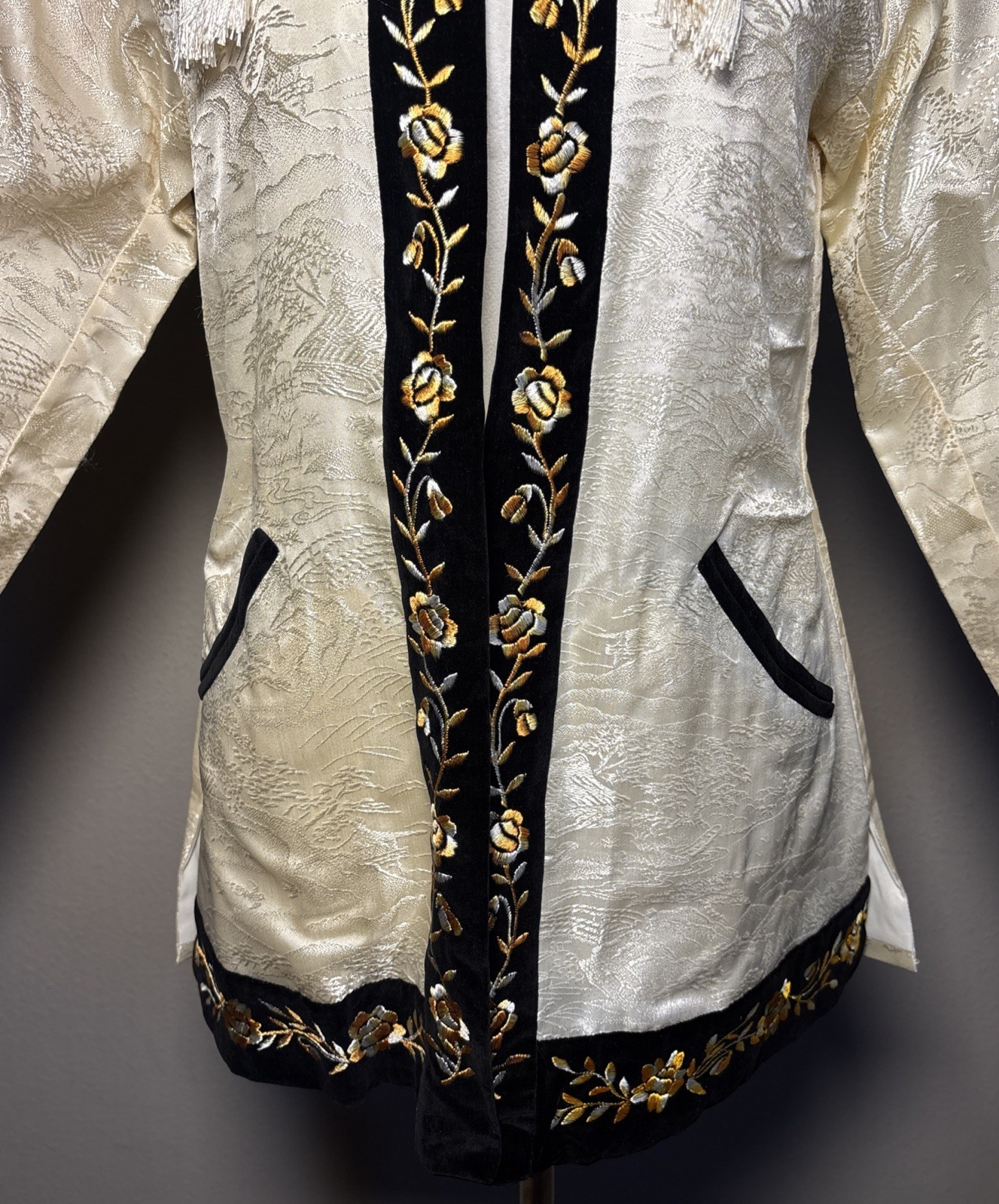 50’s Women’s Korean Jacket Silk Jacquard Black ~ Cream Orange ~ White Flowers