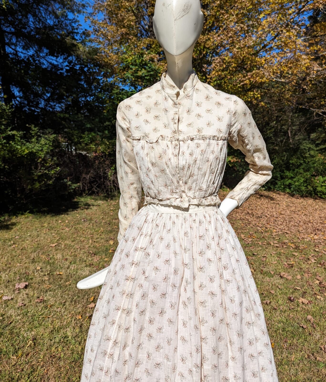 VICTORIAN 2 PC FLORAL PRINT MUSLIN SUMMER DRESS W RUFFLED BODICE 