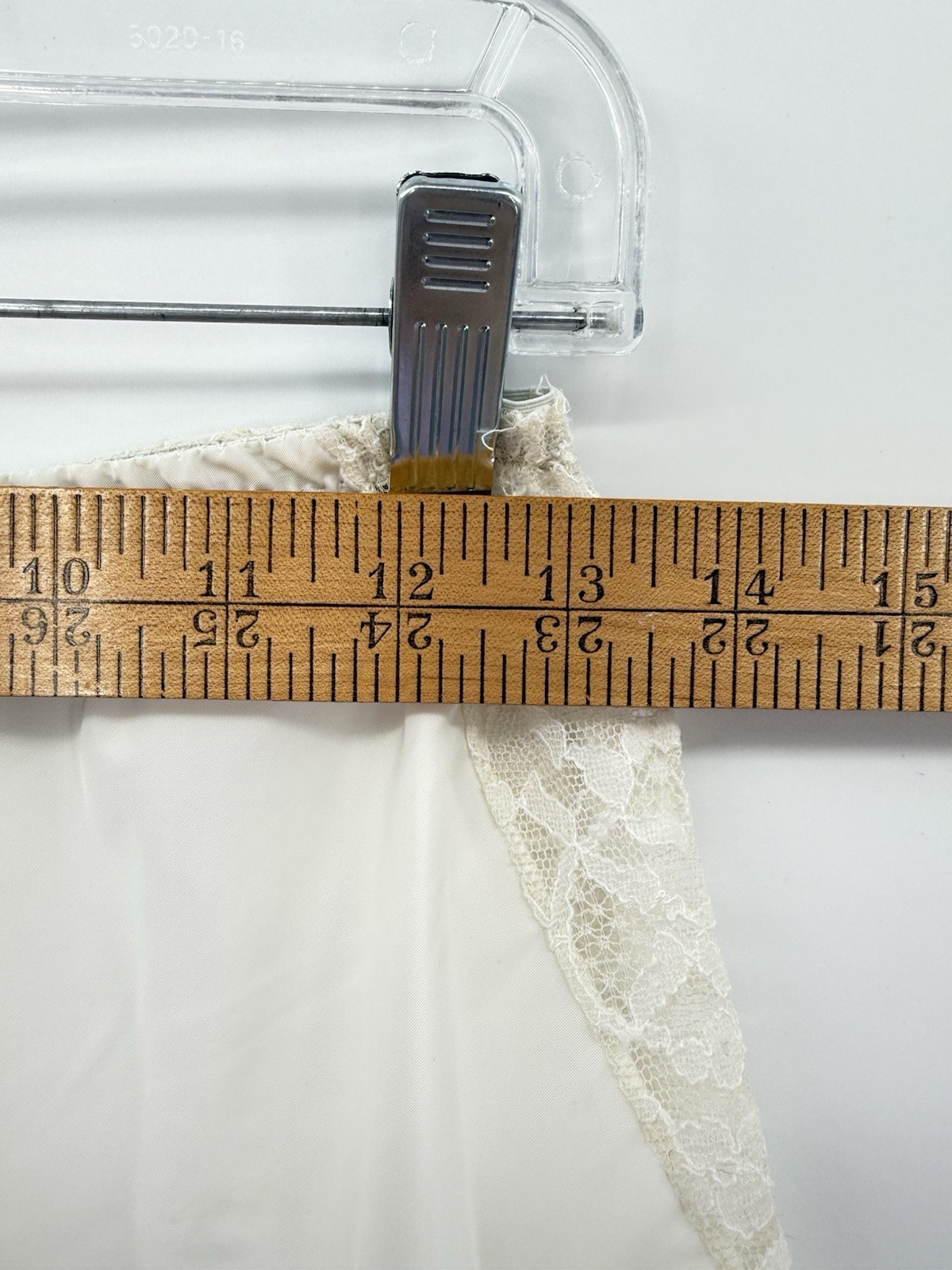 Vintage Barbizon Petti Pert Tafredda Half Slip Sz Med White 1” Lace Hem Lingerie