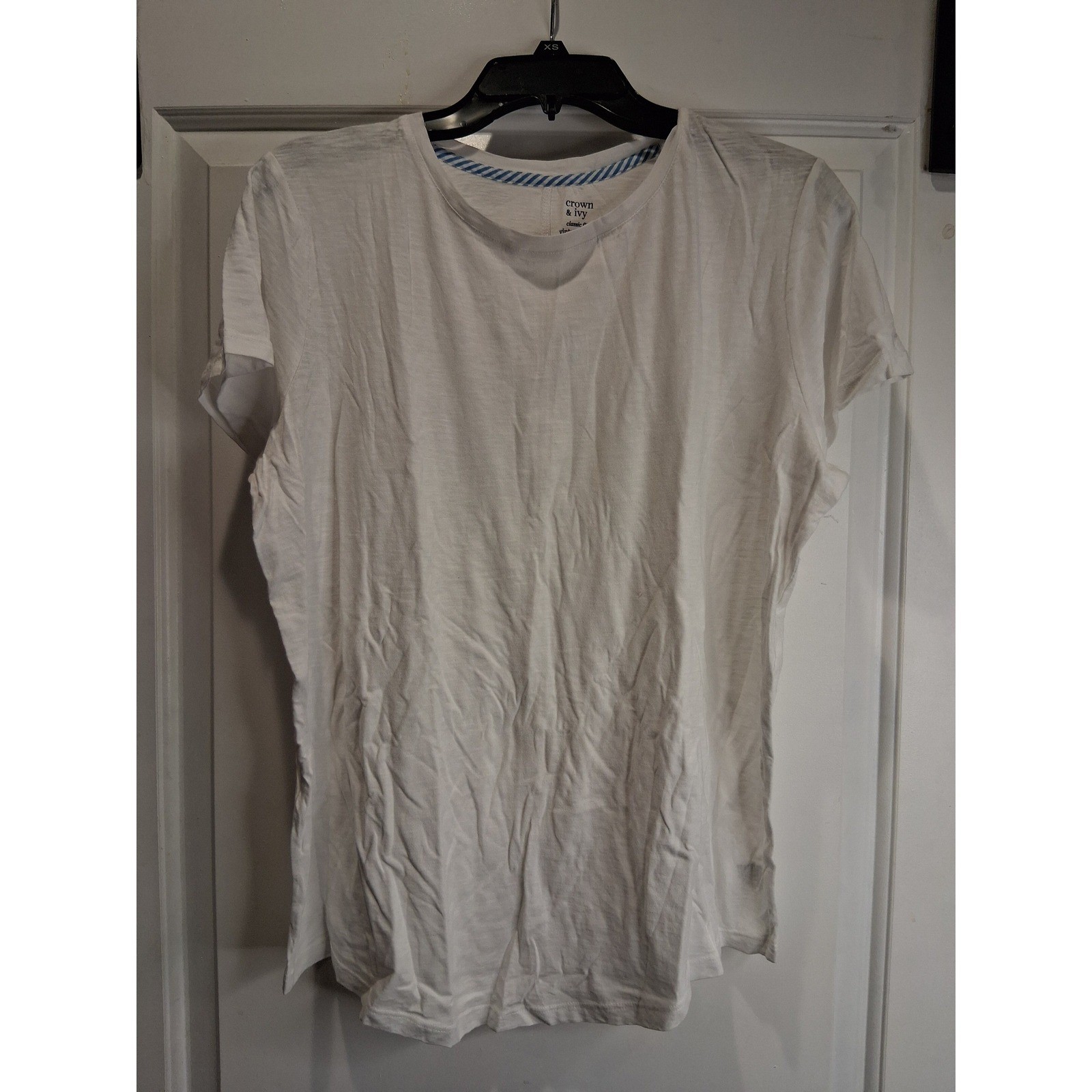Crown & Ivy Top 1X White Classic Fit Vintage Wash Casual Short Sleeve Tee